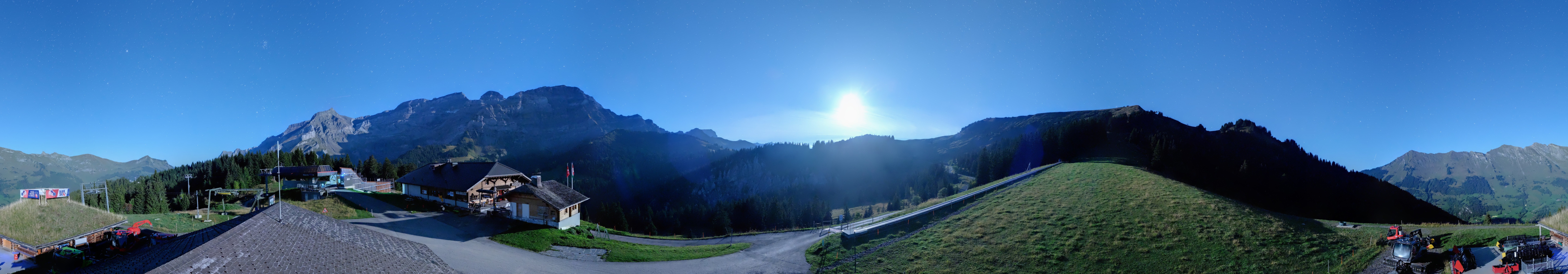 Archived image Webcam Villars Gryon Diablerets Isenau Roundshot
