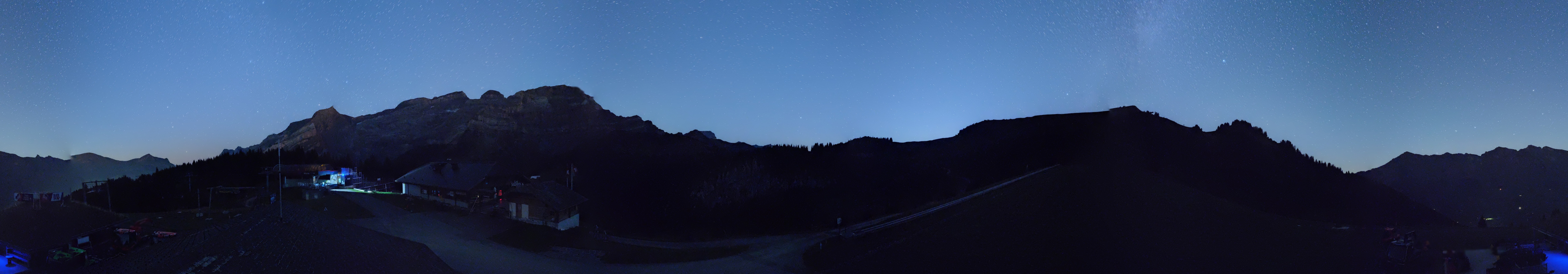 Archived image Webcam Villars Gryon Diablerets Isenau Roundshot