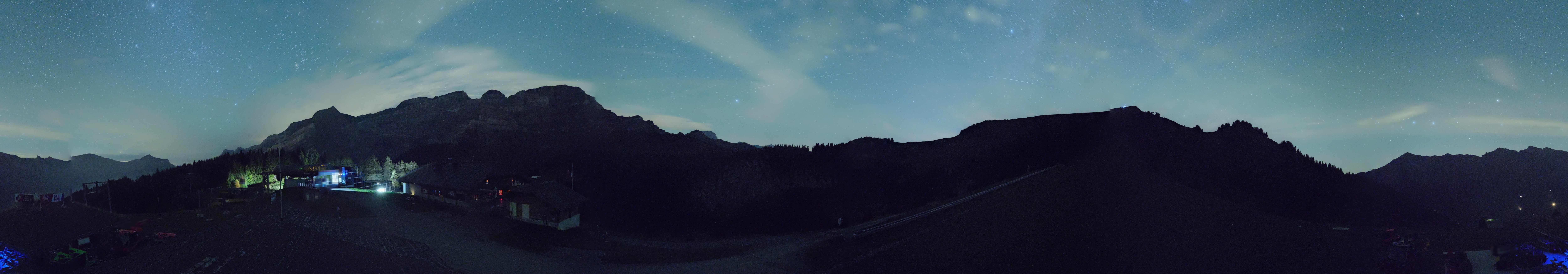 Archiv Foto Webcam Villars Gryon Diablerets Isenau Panorama