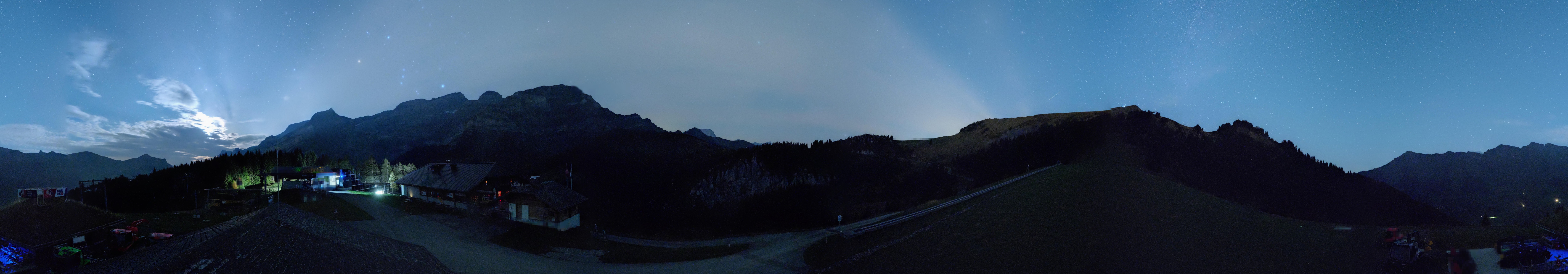 Archiv Foto Webcam Villars Gryon Diablerets Isenau Panorama