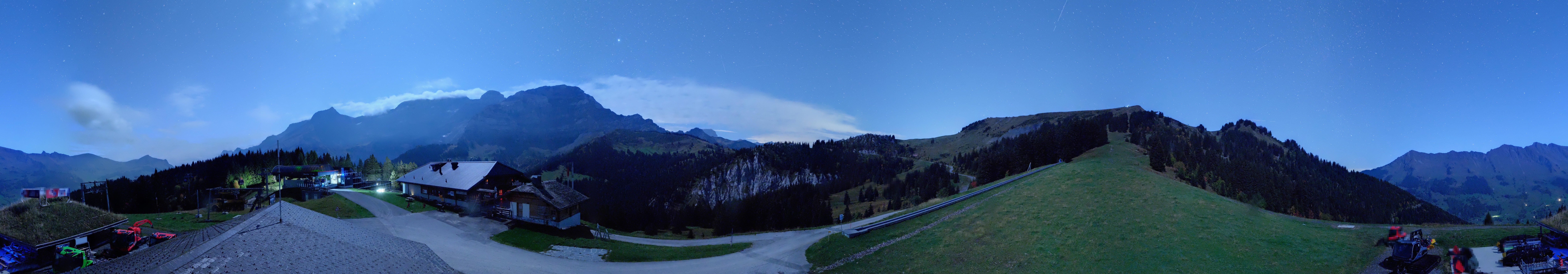 Archiv Foto Webcam Villars Gryon Diablerets Isenau Panorama