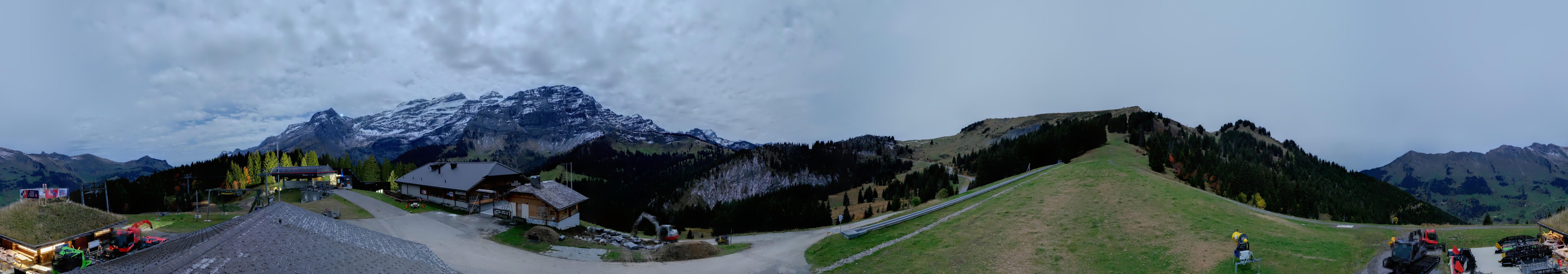 Archiv Foto Webcam Villars Gryon Diablerets Isenau Panorama