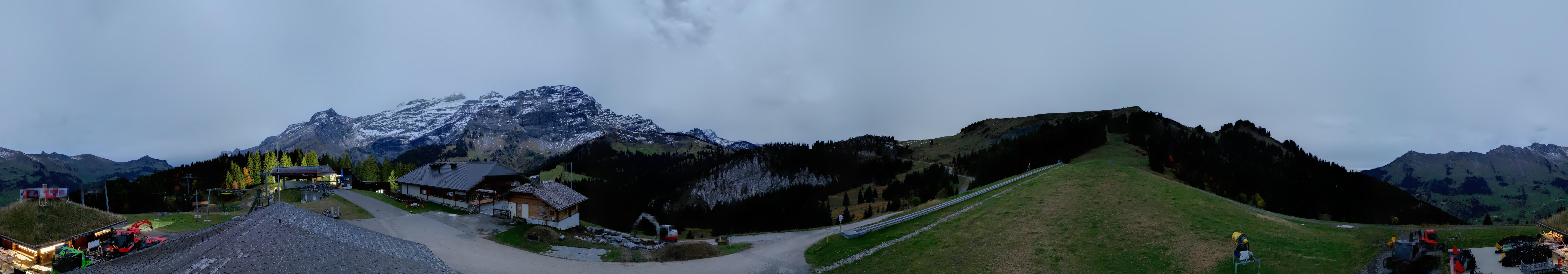 Archiv Foto Webcam Villars Gryon Diablerets Isenau Panorama