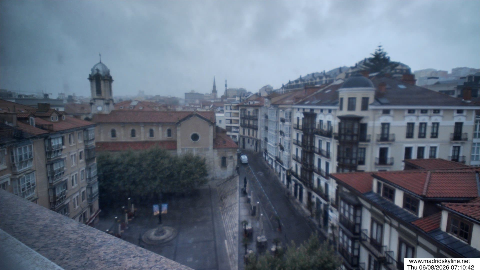 Archiv Foto Webcam Blick über die Stadt Madrid