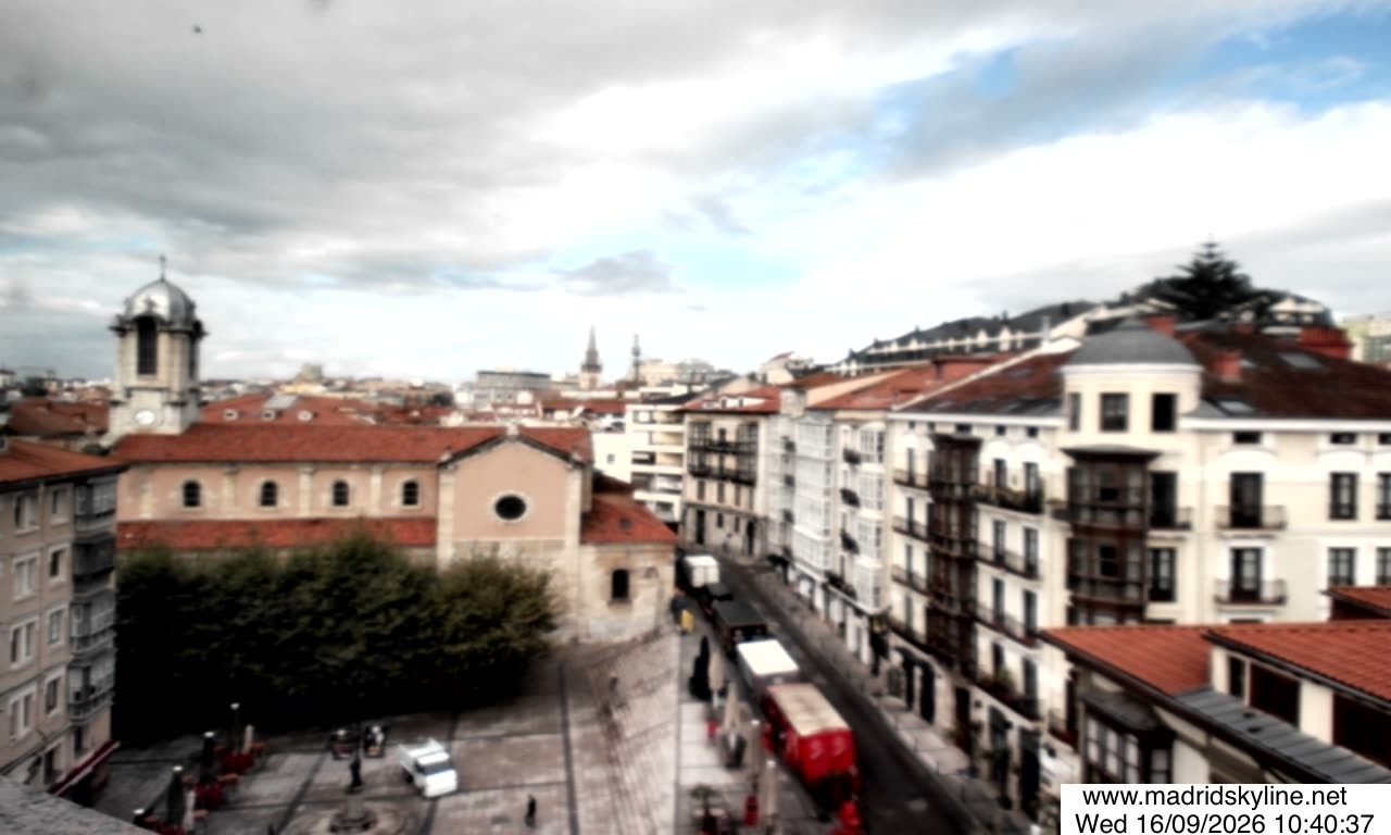 Archiv Foto Webcam Blick über die Stadt Madrid