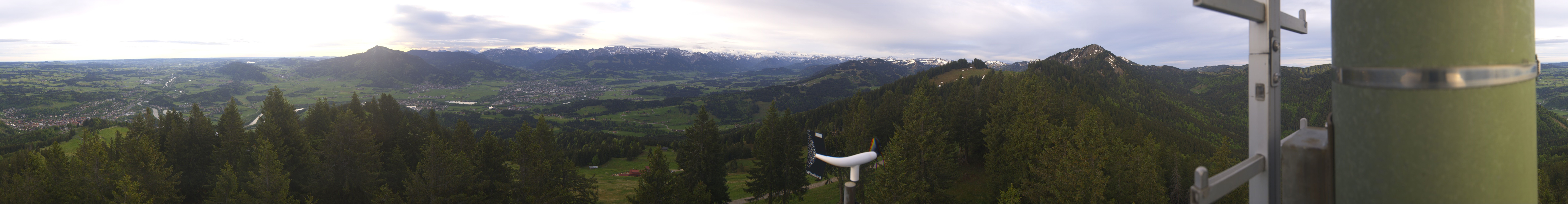 Archiv Foto Webcam Immenstadt: Panorama Bergstation Mittagbahn