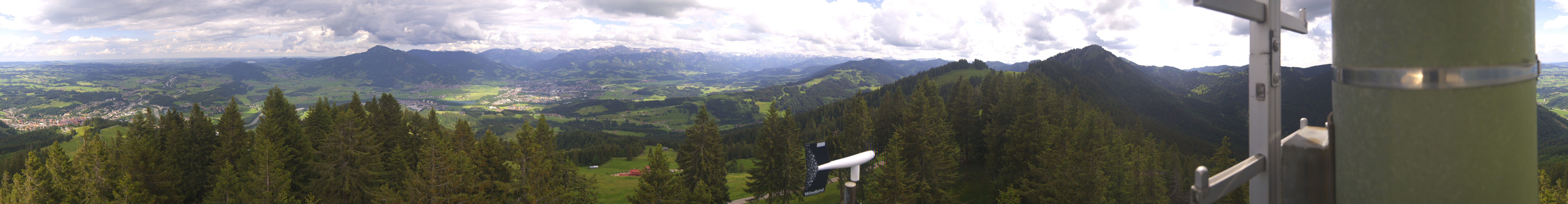 Archiv Foto Webcam Immenstadt: Panorama Bergstation Mittagbahn