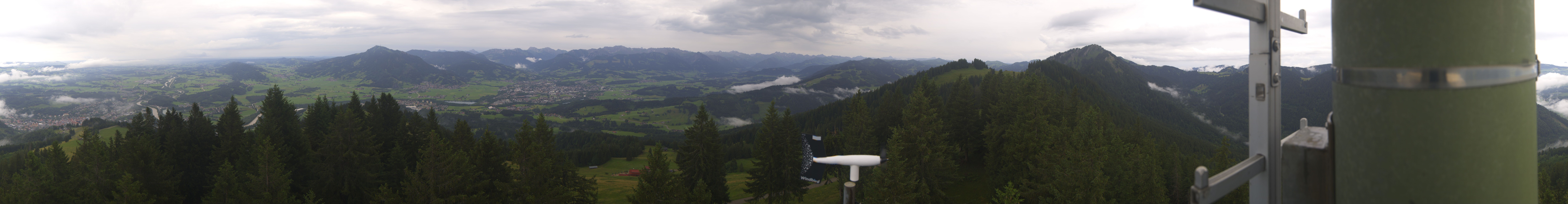 Archiv Foto Webcam Immenstadt: Panorama Bergstation Mittagbahn