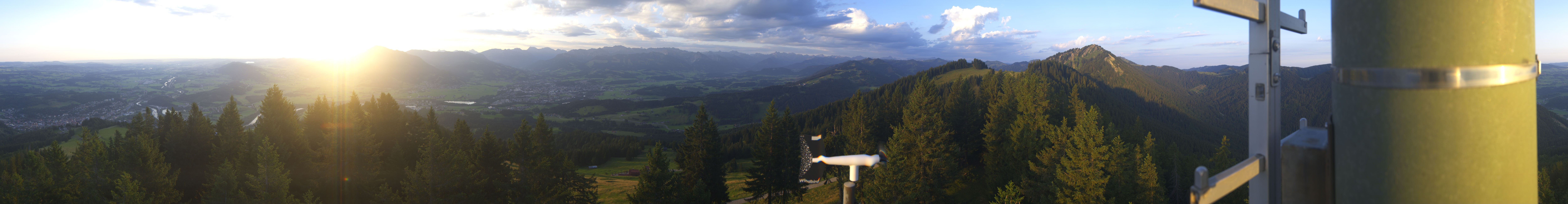 Archived image Webcam Immenstadt: Mt. Mittag Summit