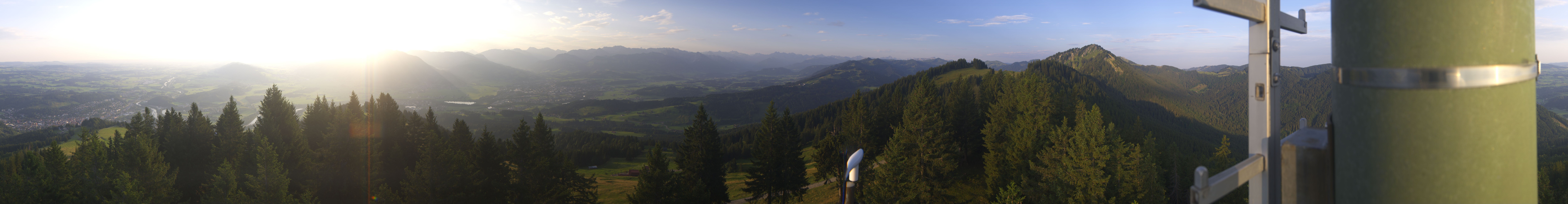 Archiv Foto Webcam Immenstadt: Panorama Bergstation Mittagbahn