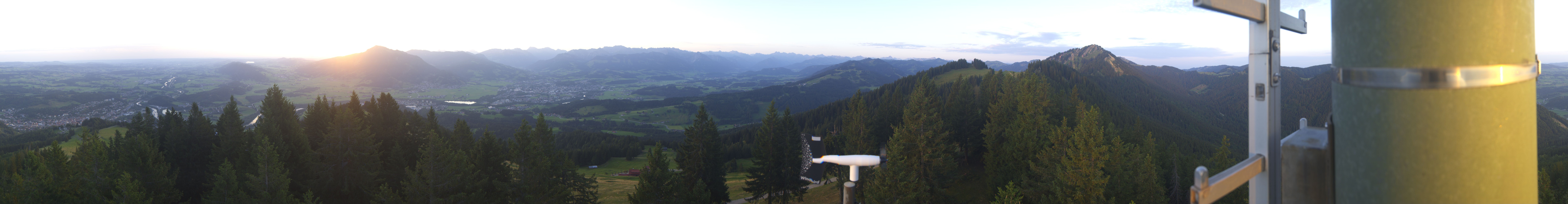 Archiv Foto Webcam Immenstadt: Panorama Bergstation Mittagbahn