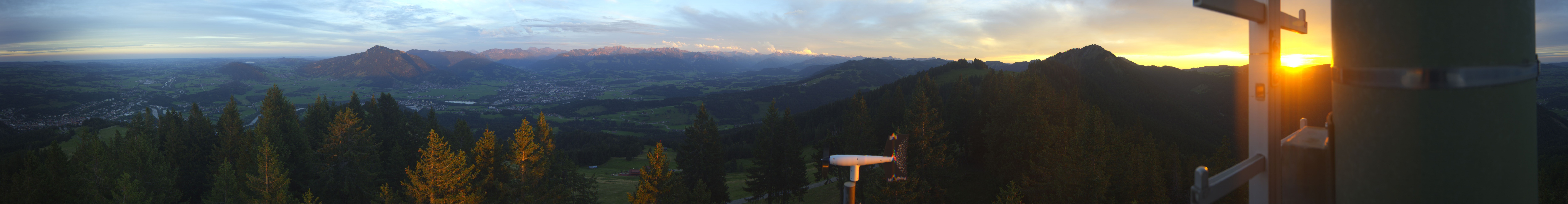 Archiv Foto Webcam Immenstadt: Panorama Bergstation Mittagbahn