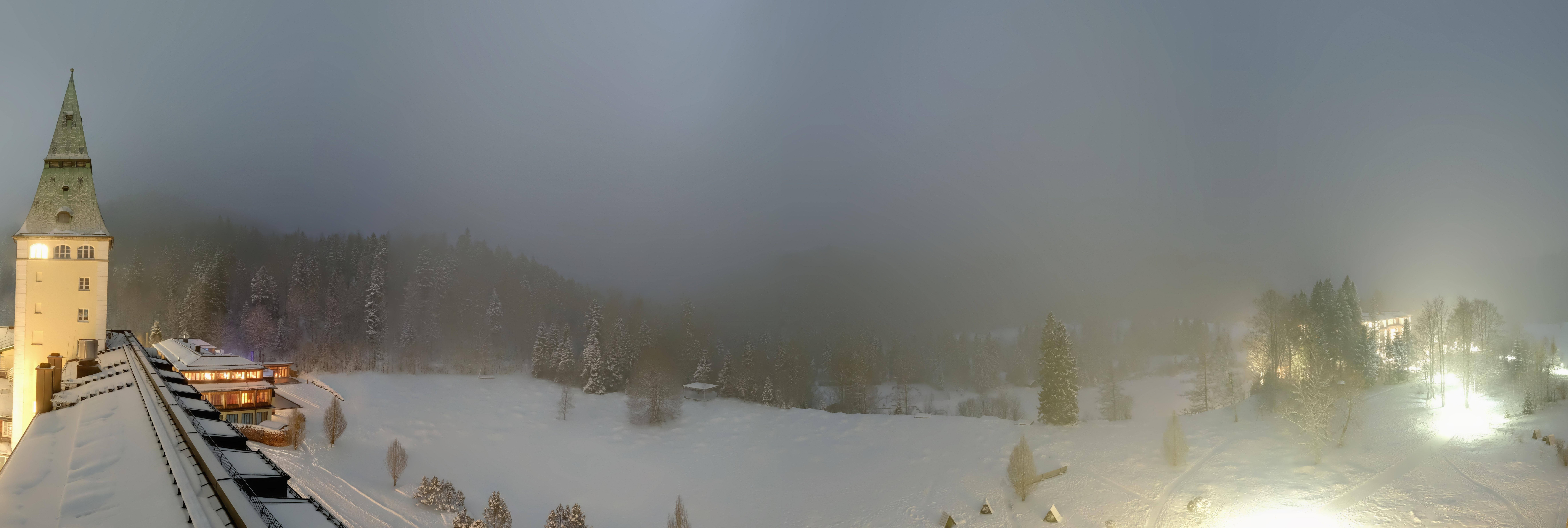 Archiv Foto Webcam Garmisch-Partenkirchen: Schloss Elmau