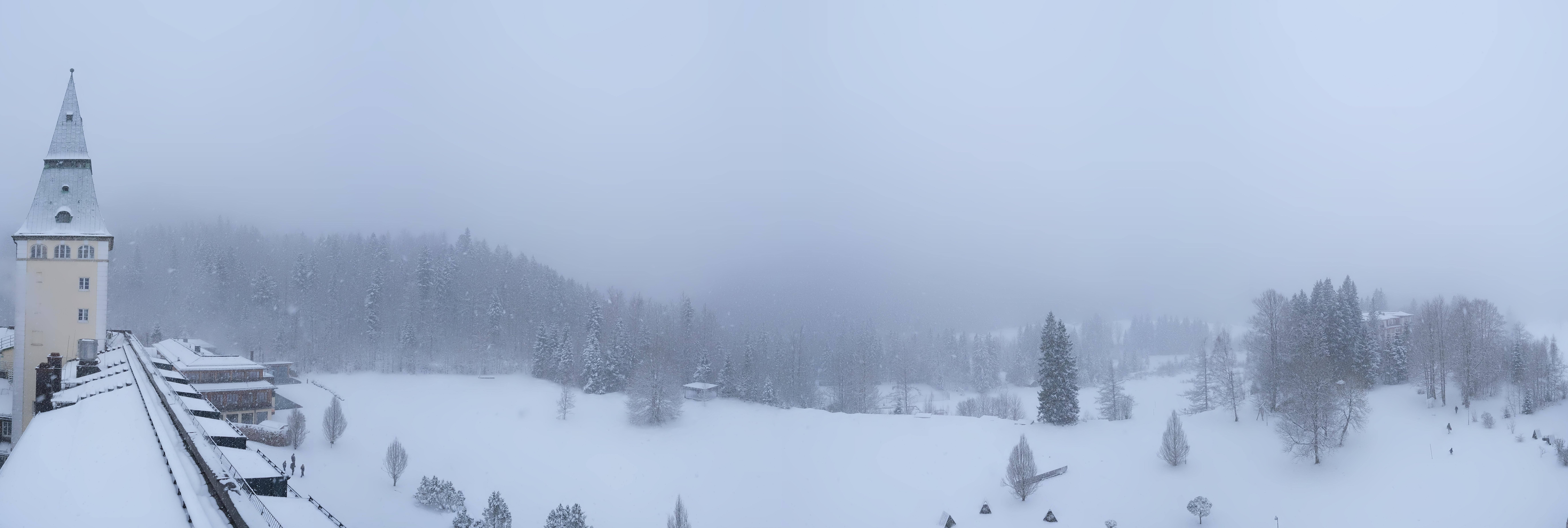 Archiv Foto Webcam Garmisch-Partenkirchen: Schloss Elmau