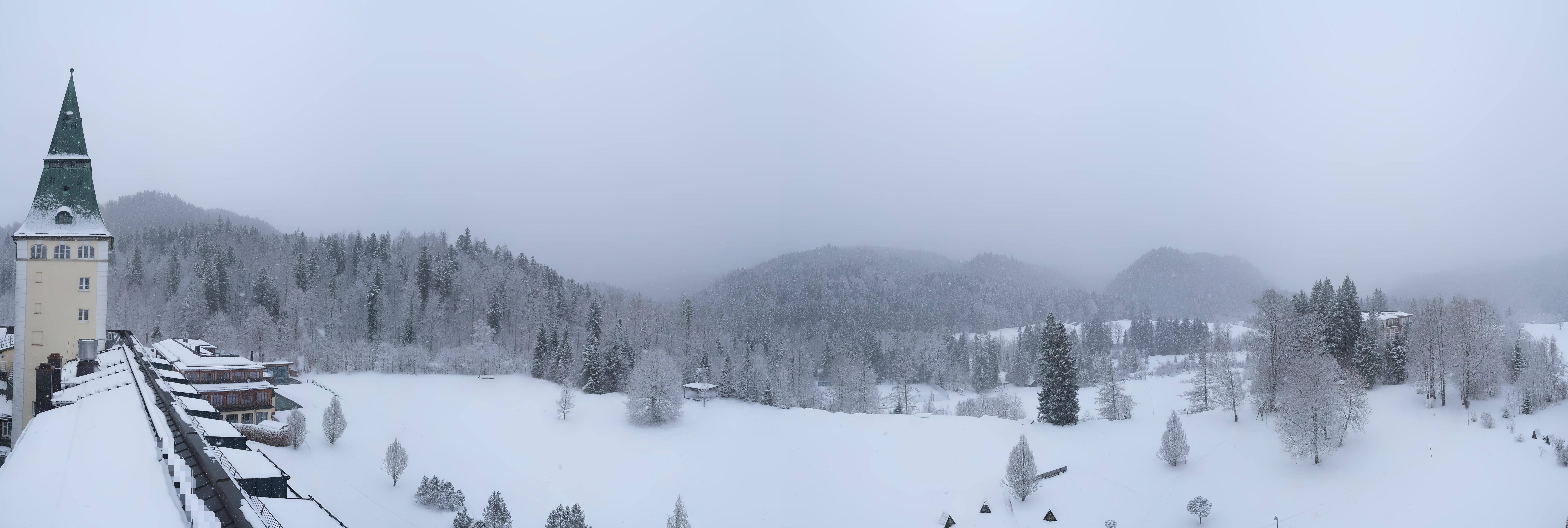 Archiv Foto Webcam Garmisch-Partenkirchen: Schloss Elmau