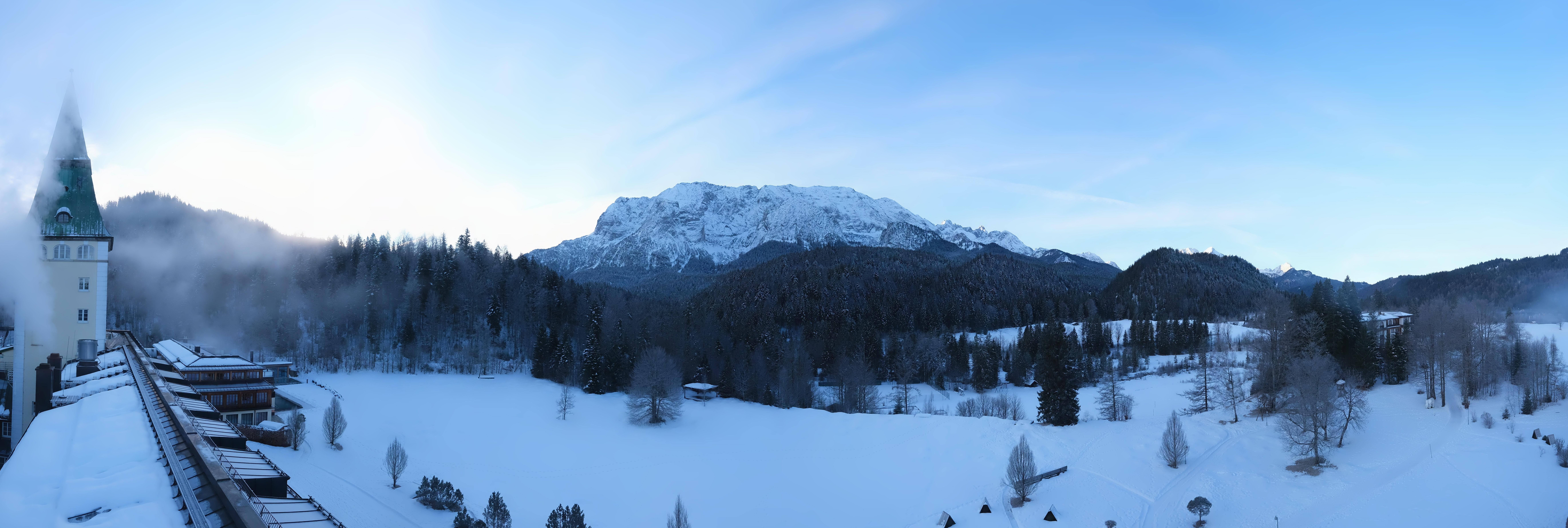 Archiv Foto Webcam Garmisch-Partenkirchen: Schloss Elmau