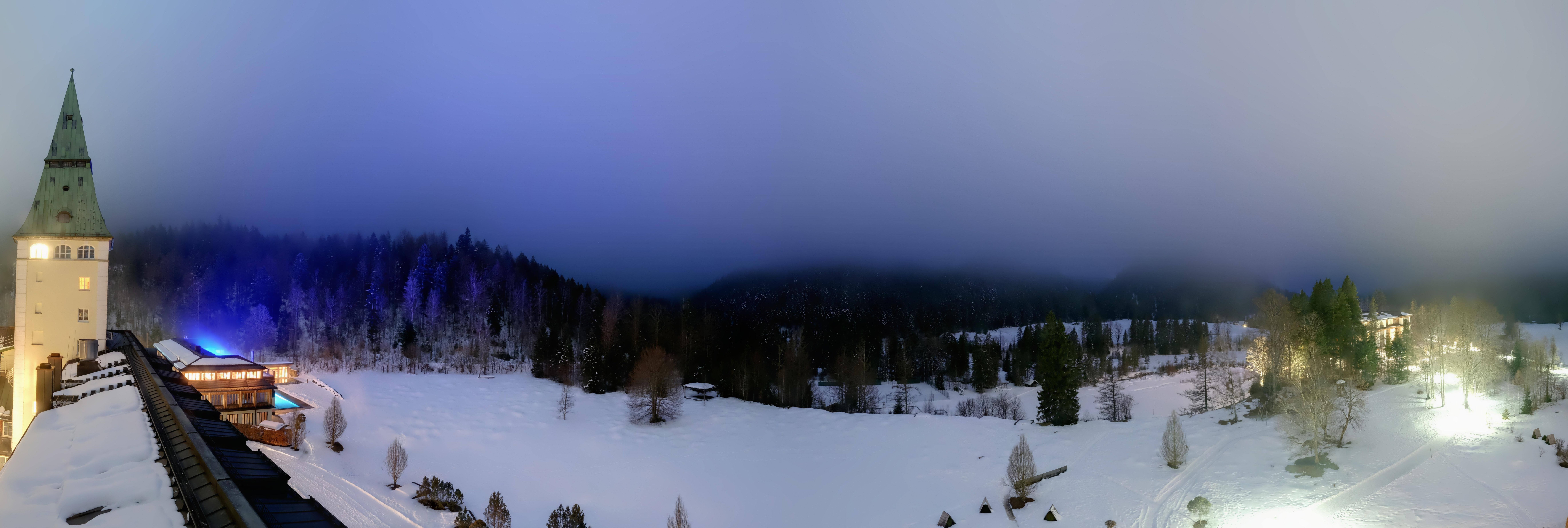 Archiv Foto Webcam Garmisch-Partenkirchen: Schloss Elmau