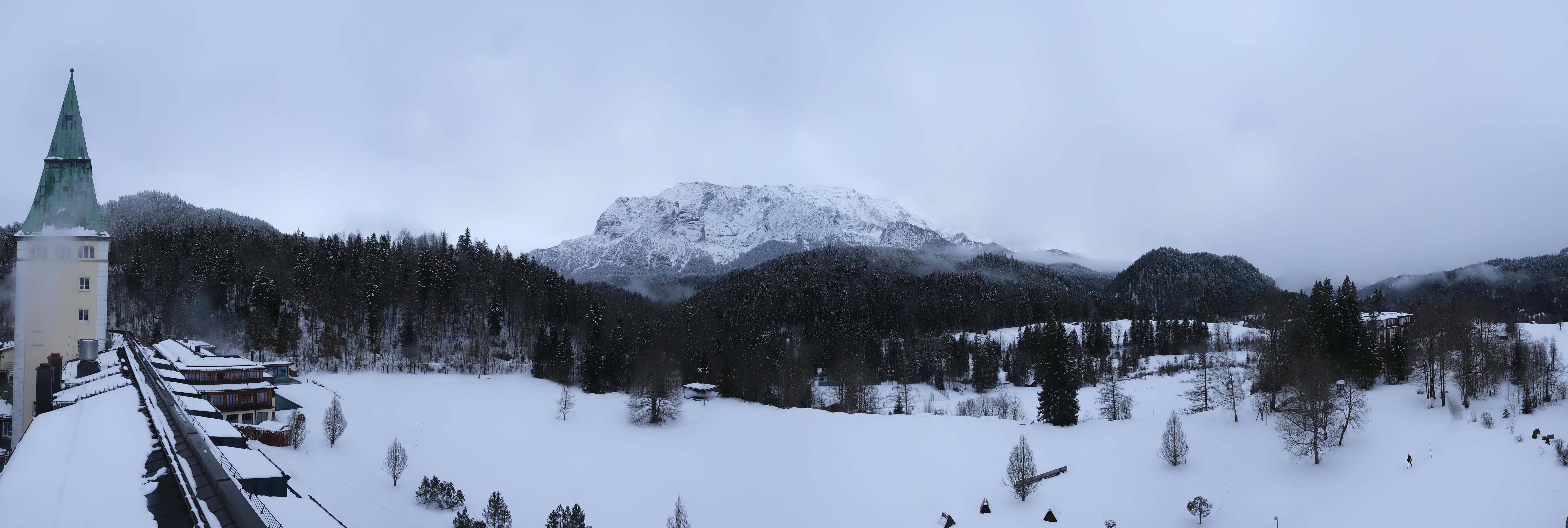 Archiv Foto Webcam Garmisch-Partenkirchen: Schloss Elmau