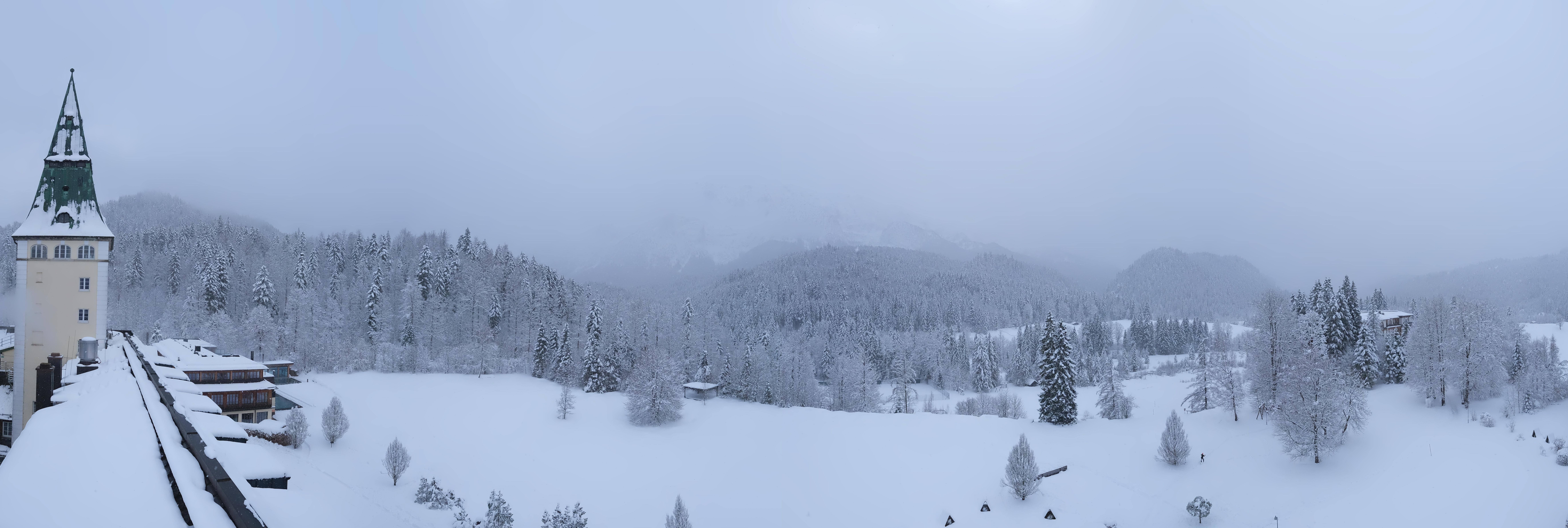 Archiv Foto Webcam Garmisch-Partenkirchen: Schloss Elmau