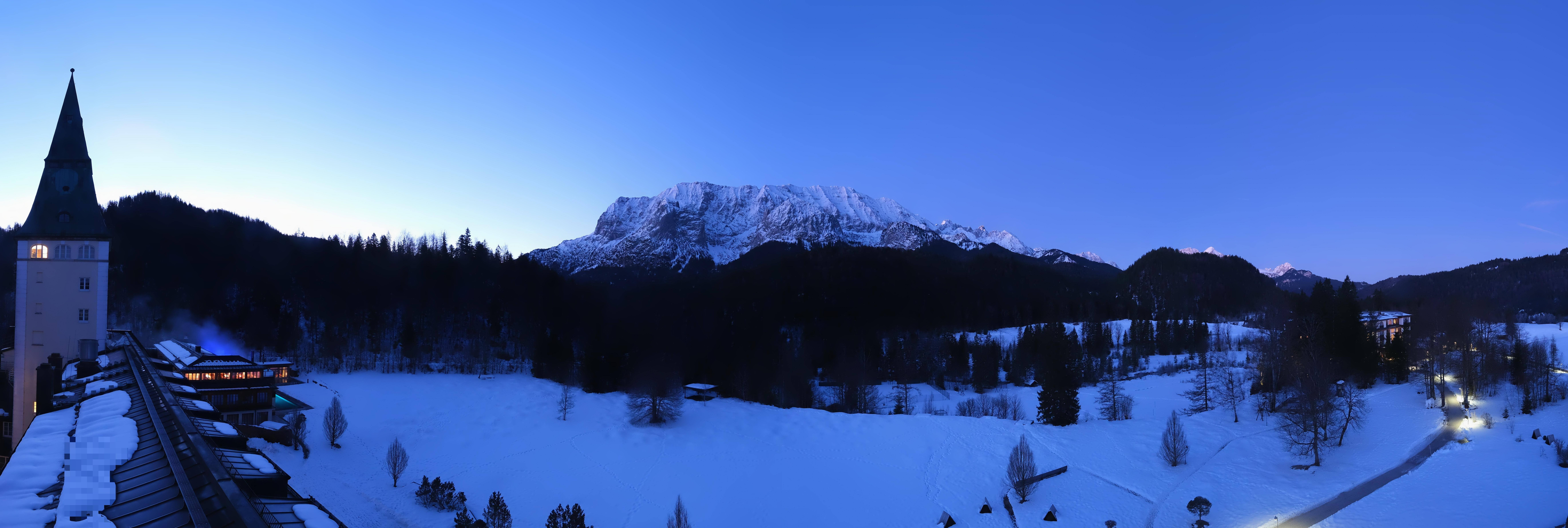 Archiv Foto Webcam Garmisch-Partenkirchen: Schloss Elmau