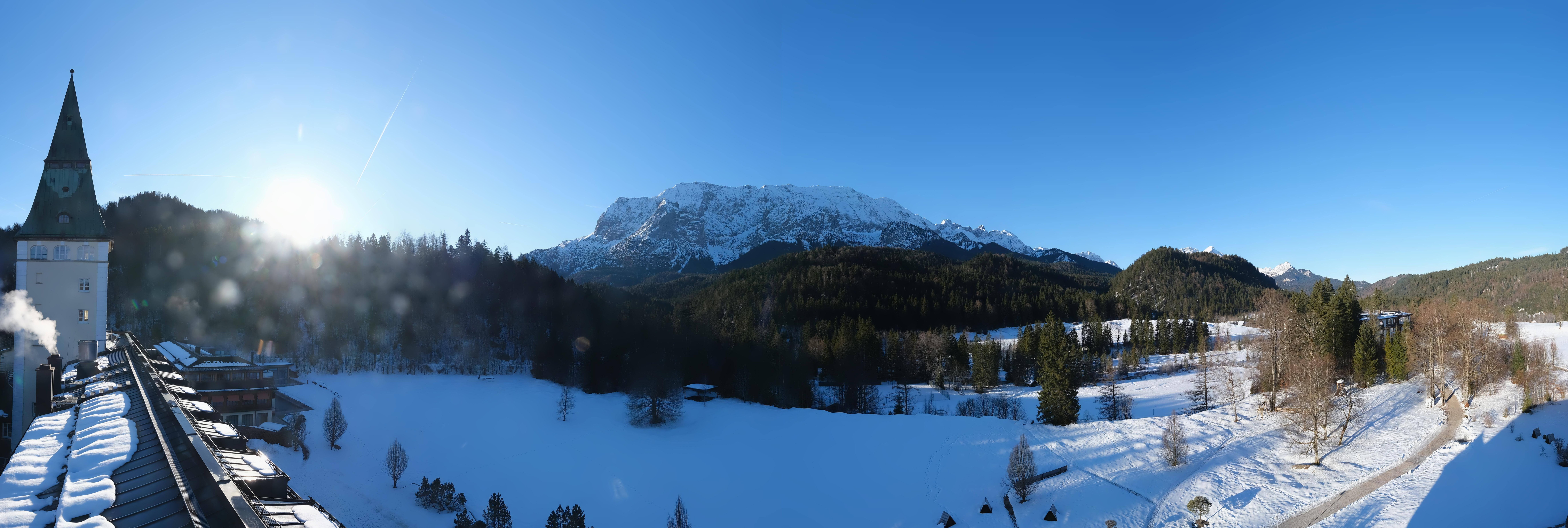 Archiv Foto Webcam Garmisch-Partenkirchen: Schloss Elmau
