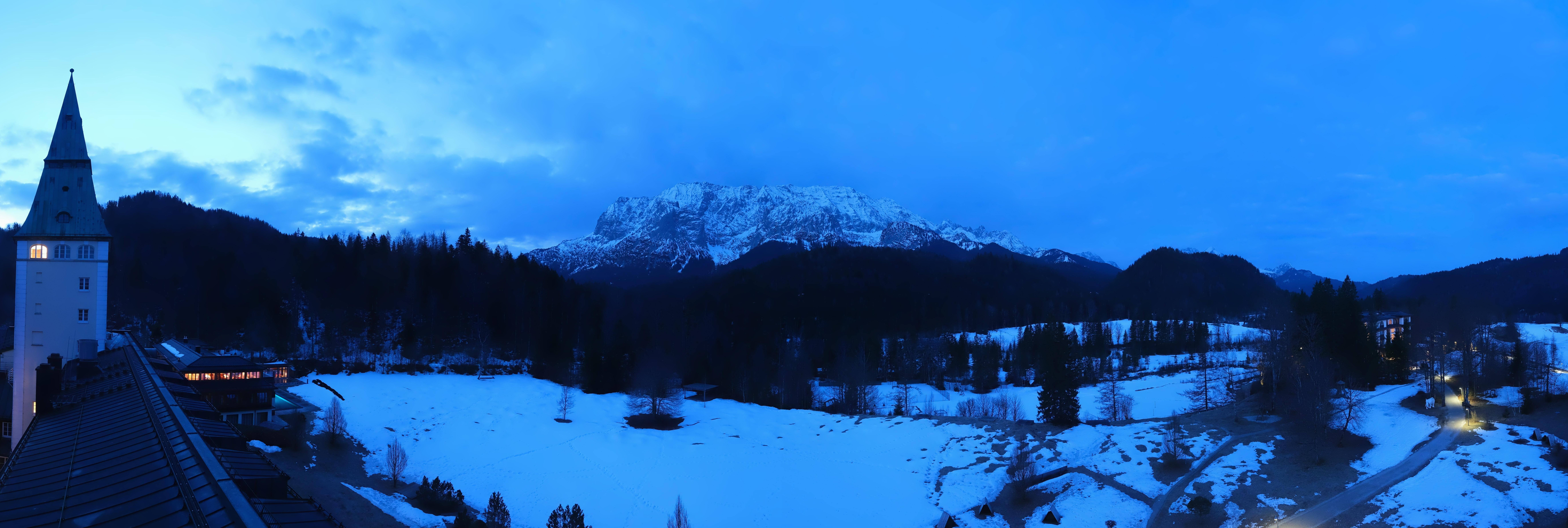 Archived image Webcam Schloss Elmau Luxury Spa Retreat