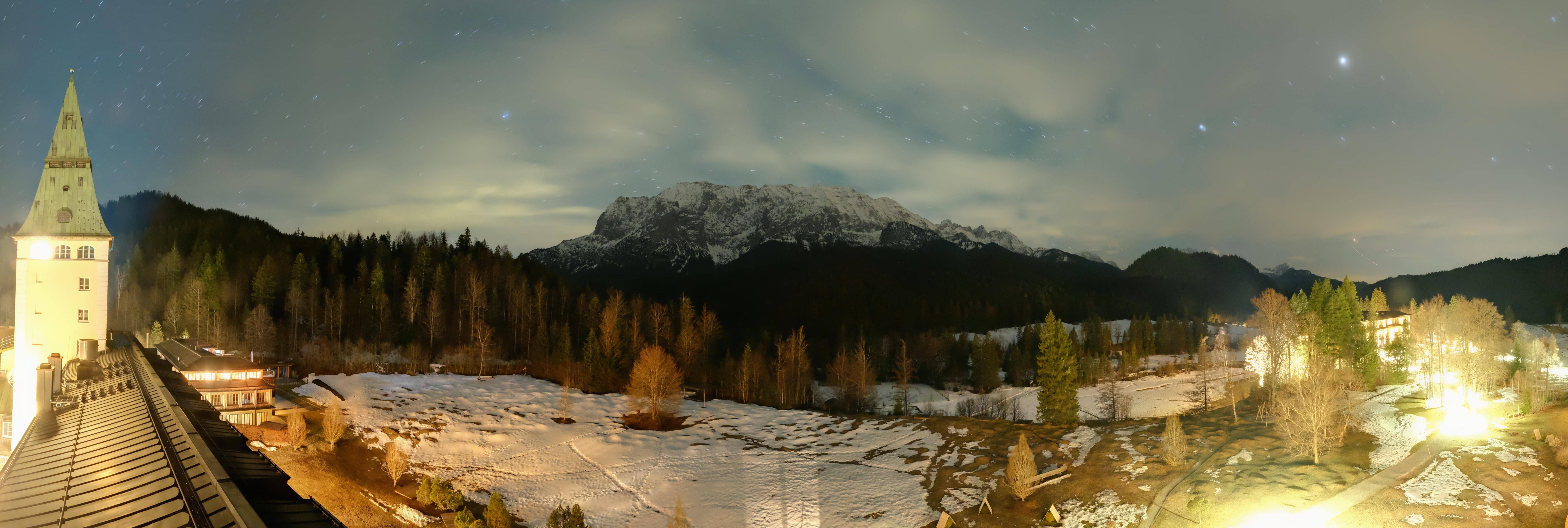 Archiv Foto Webcam Garmisch-Partenkirchen: Schloss Elmau