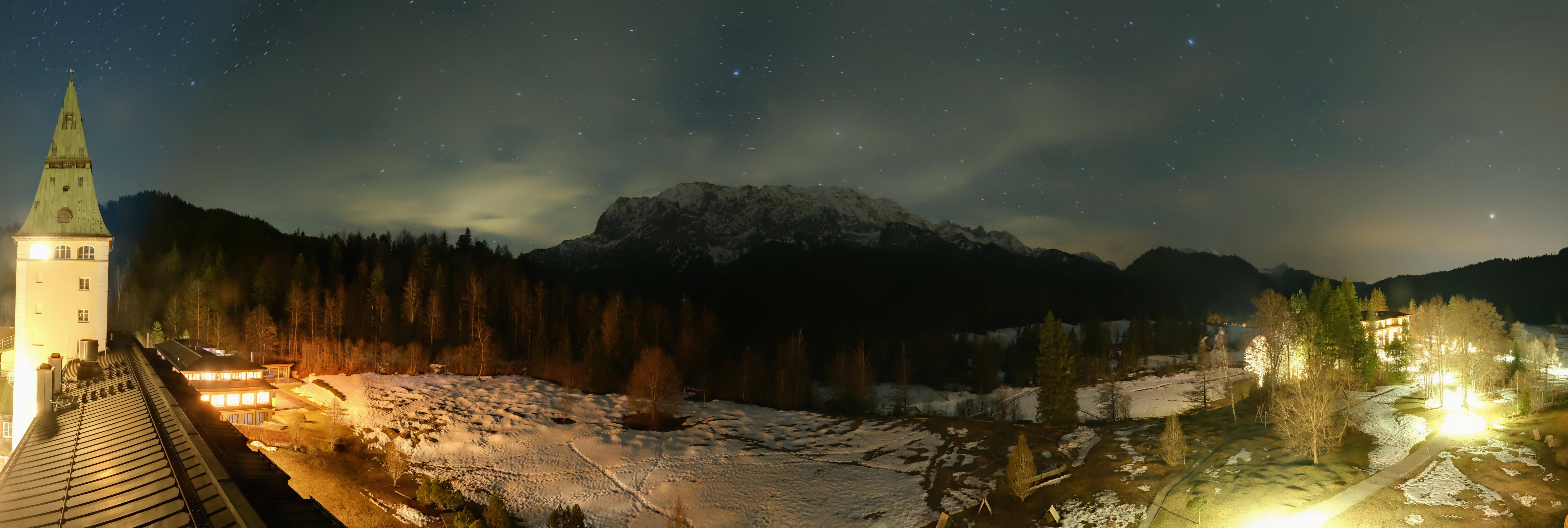 Archiv Foto Webcam Garmisch-Partenkirchen: Schloss Elmau