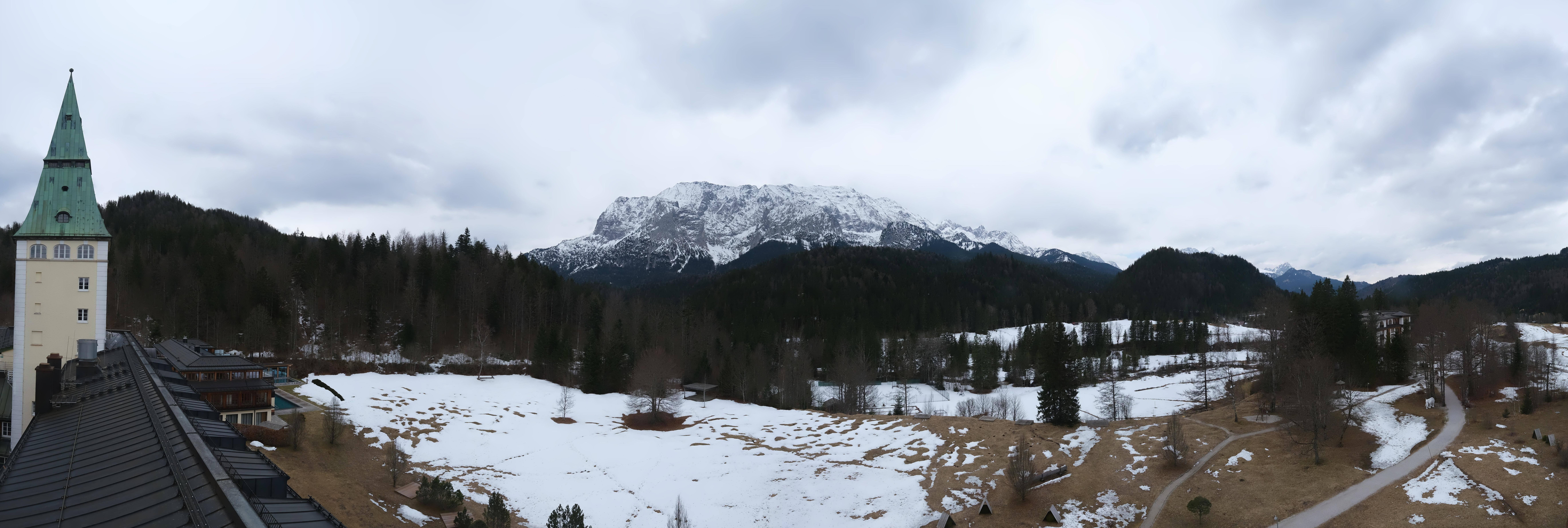 Archiv Foto Webcam Garmisch-Partenkirchen: Schloss Elmau