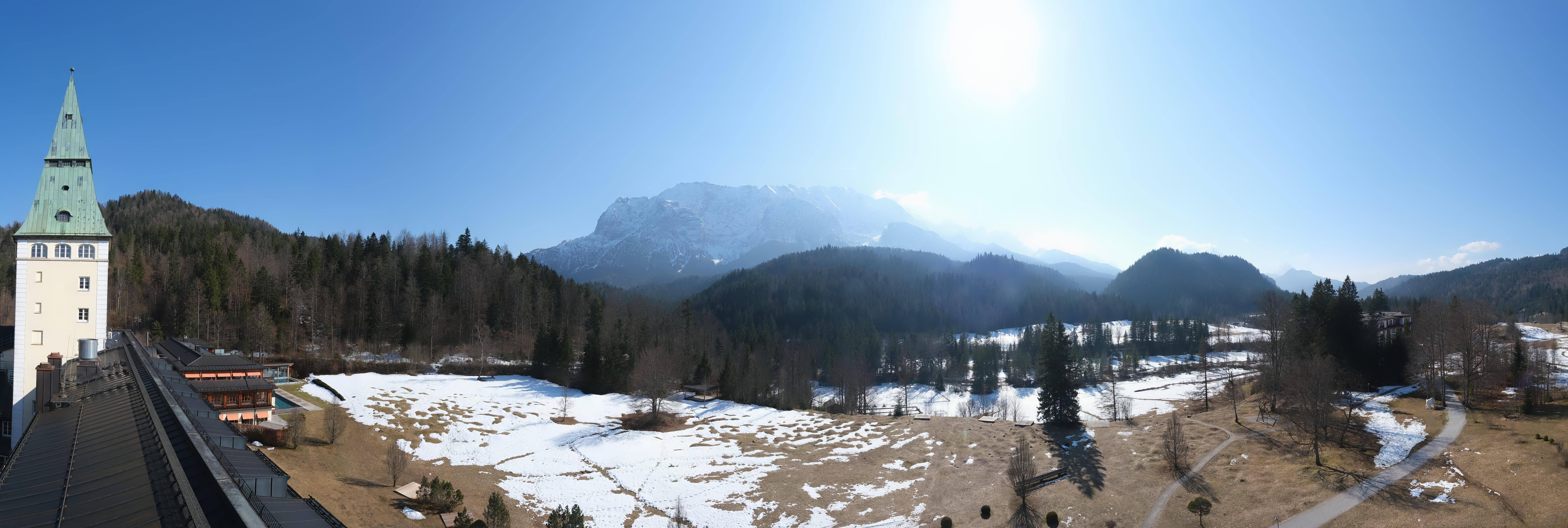 Archiv Foto Webcam Garmisch-Partenkirchen: Schloss Elmau