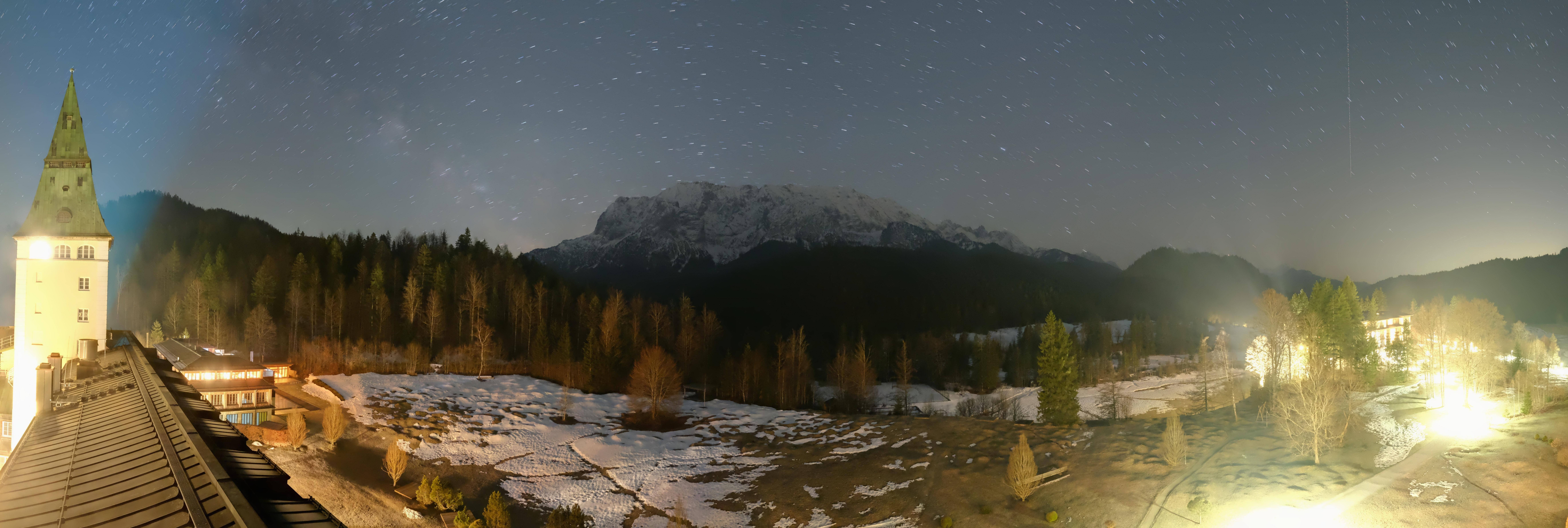 Archiv Foto Webcam Garmisch-Partenkirchen: Schloss Elmau