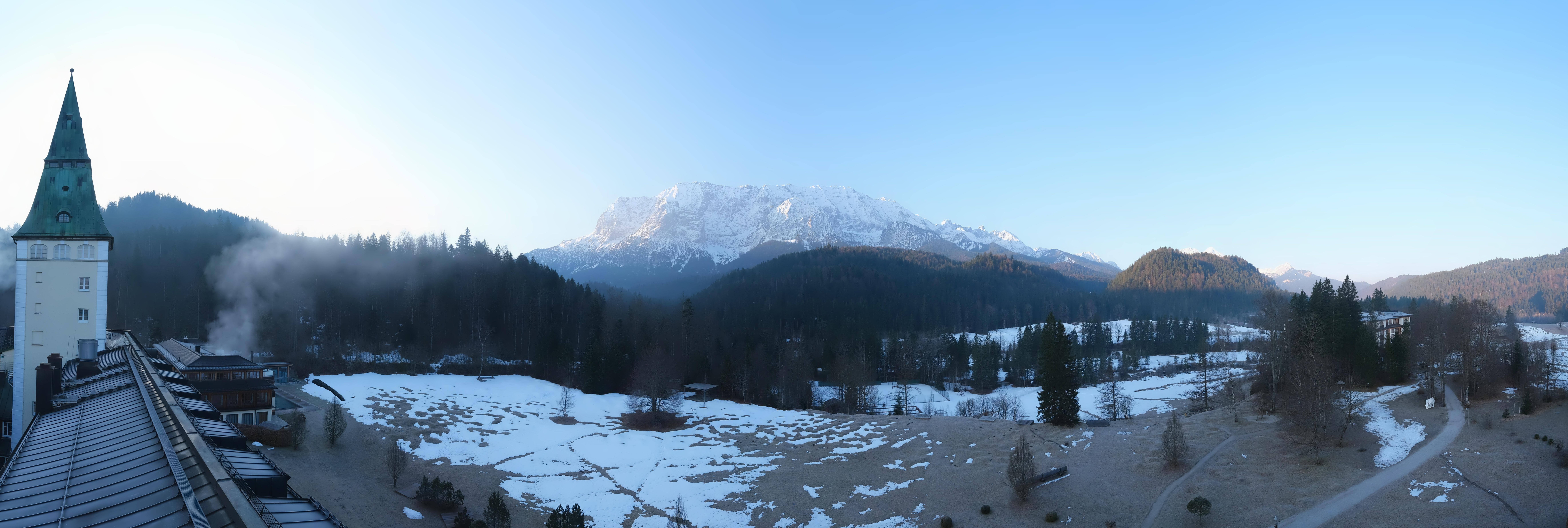 Archiv Foto Webcam Garmisch-Partenkirchen: Schloss Elmau