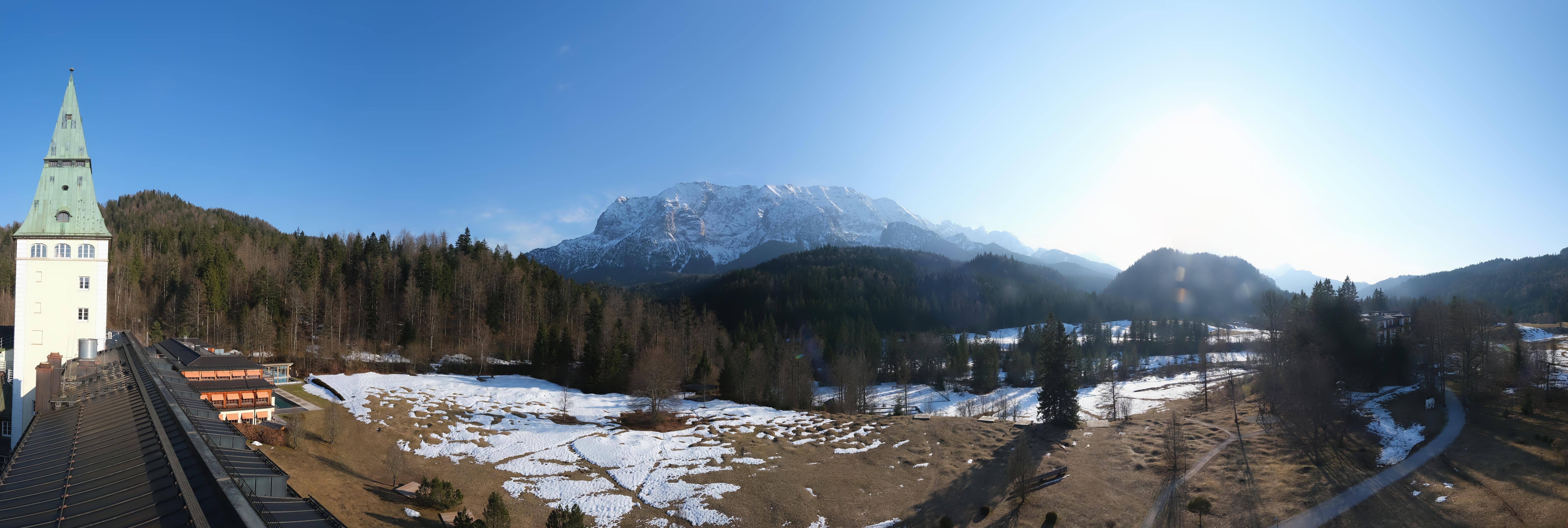 Archiv Foto Webcam Garmisch-Partenkirchen: Schloss Elmau