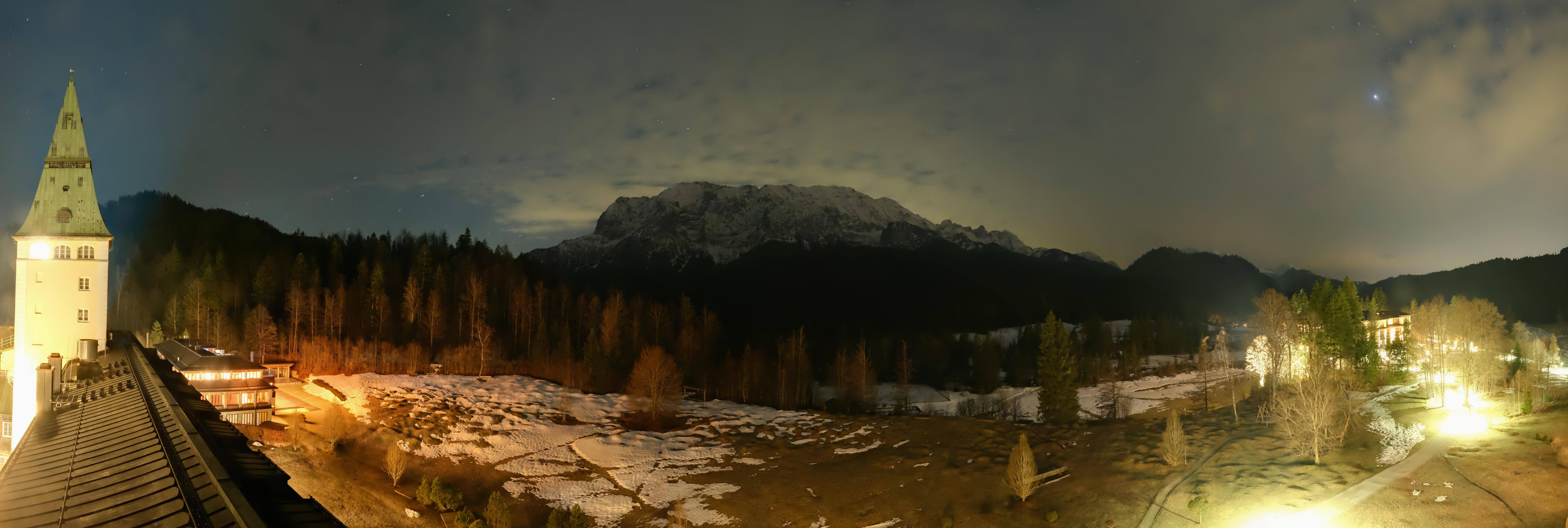 Archiv Foto Webcam Garmisch-Partenkirchen: Schloss Elmau