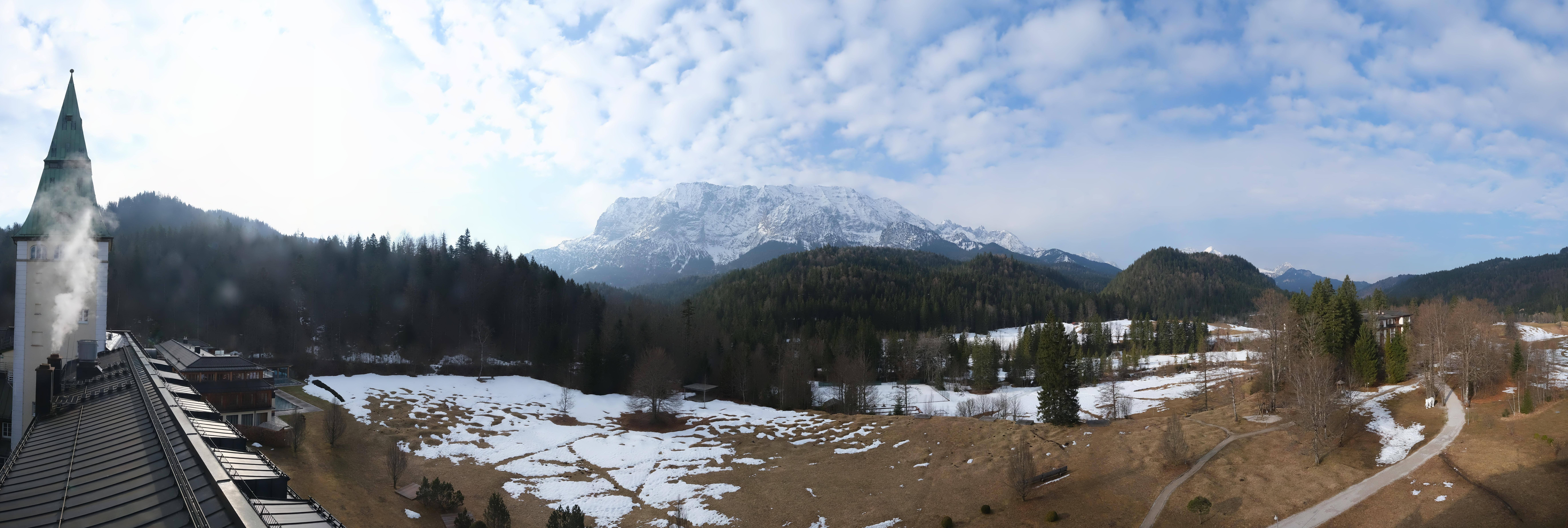 Archiv Foto Webcam Garmisch-Partenkirchen: Schloss Elmau