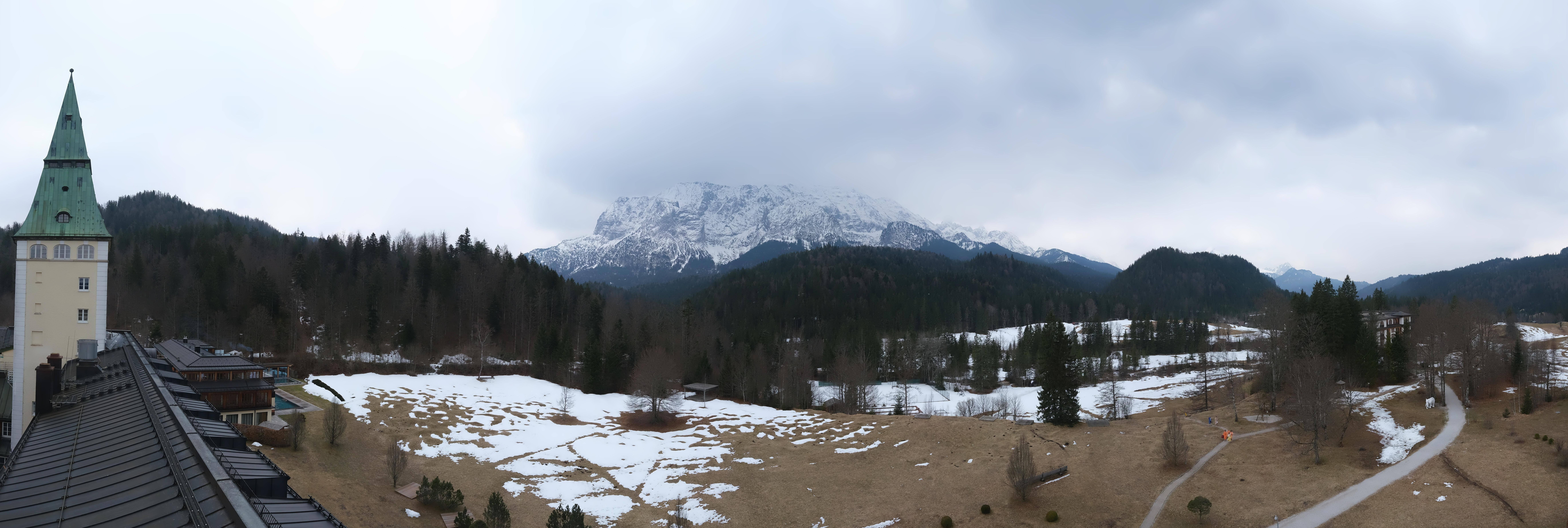 Archiv Foto Webcam Garmisch-Partenkirchen: Schloss Elmau