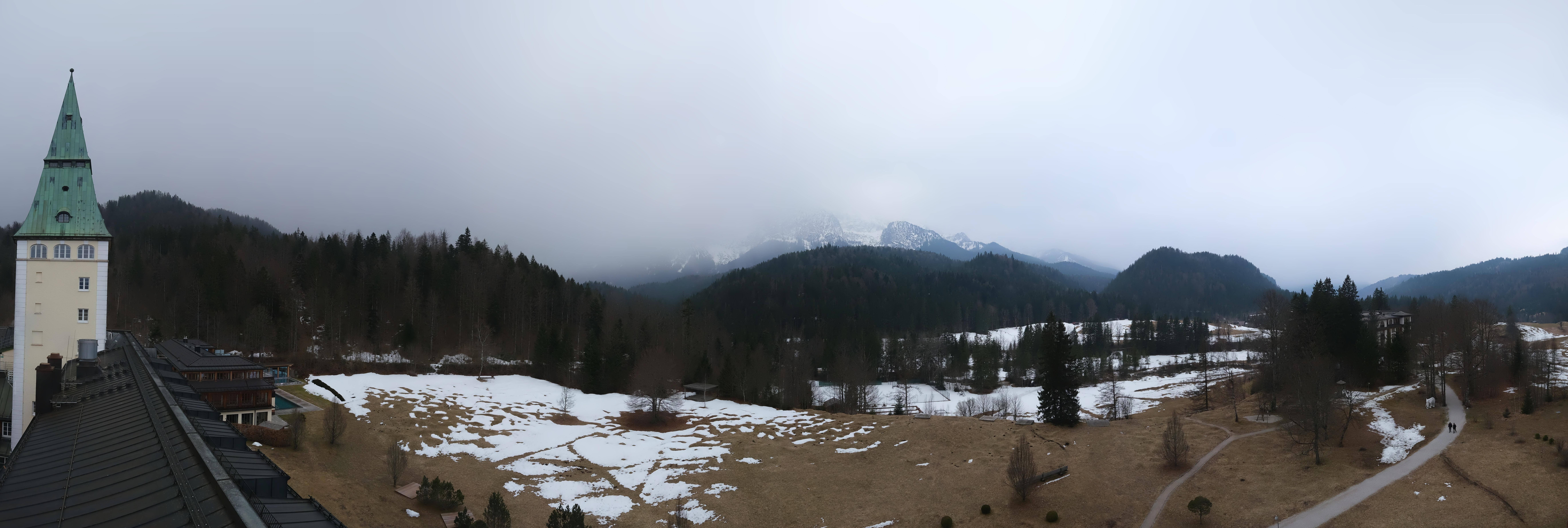 Archiv Foto Webcam Garmisch-Partenkirchen: Schloss Elmau