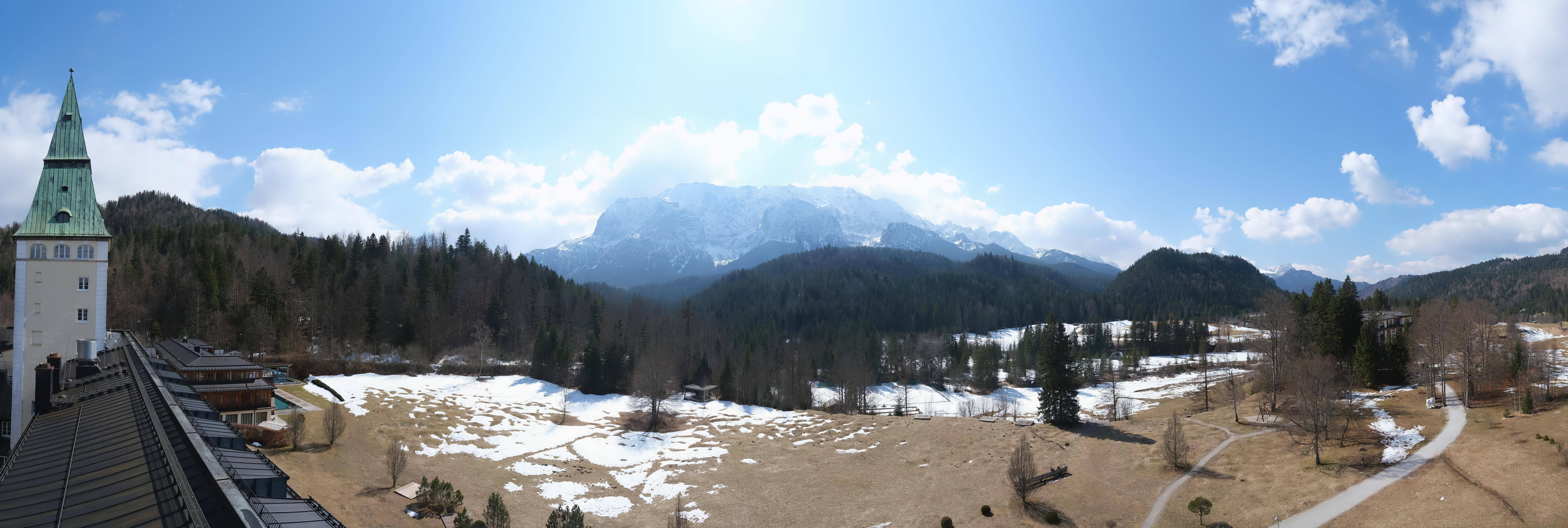 Archiv Foto Webcam Garmisch-Partenkirchen: Schloss Elmau