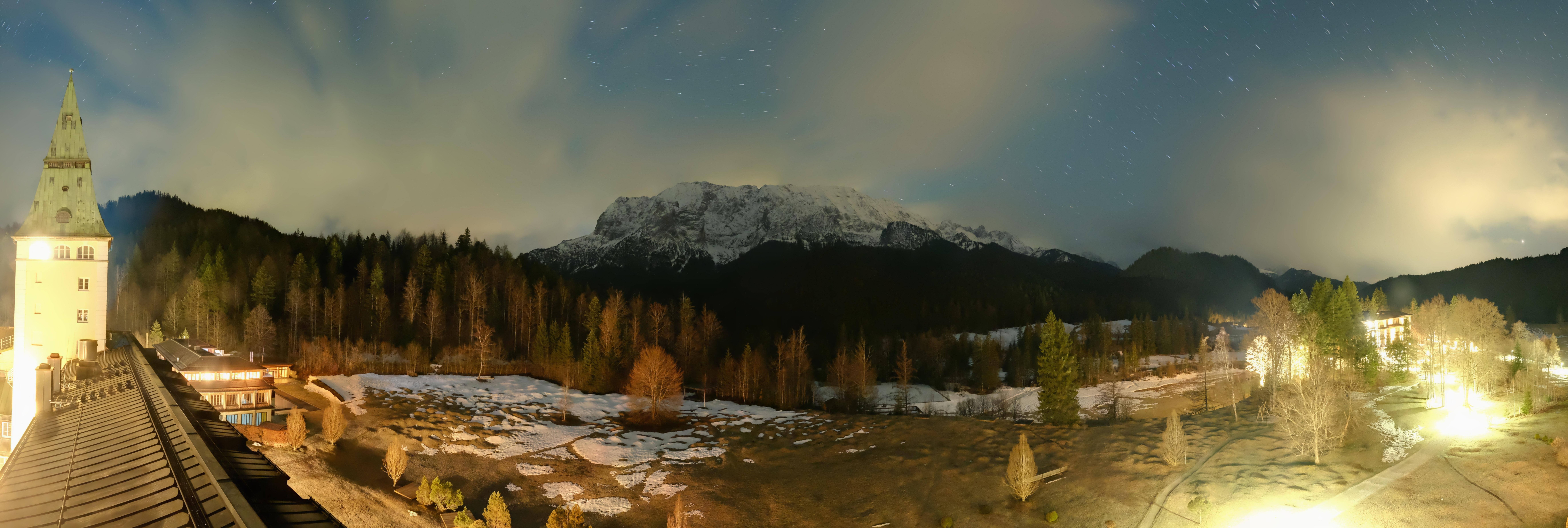 Archiv Foto Webcam Garmisch-Partenkirchen: Schloss Elmau