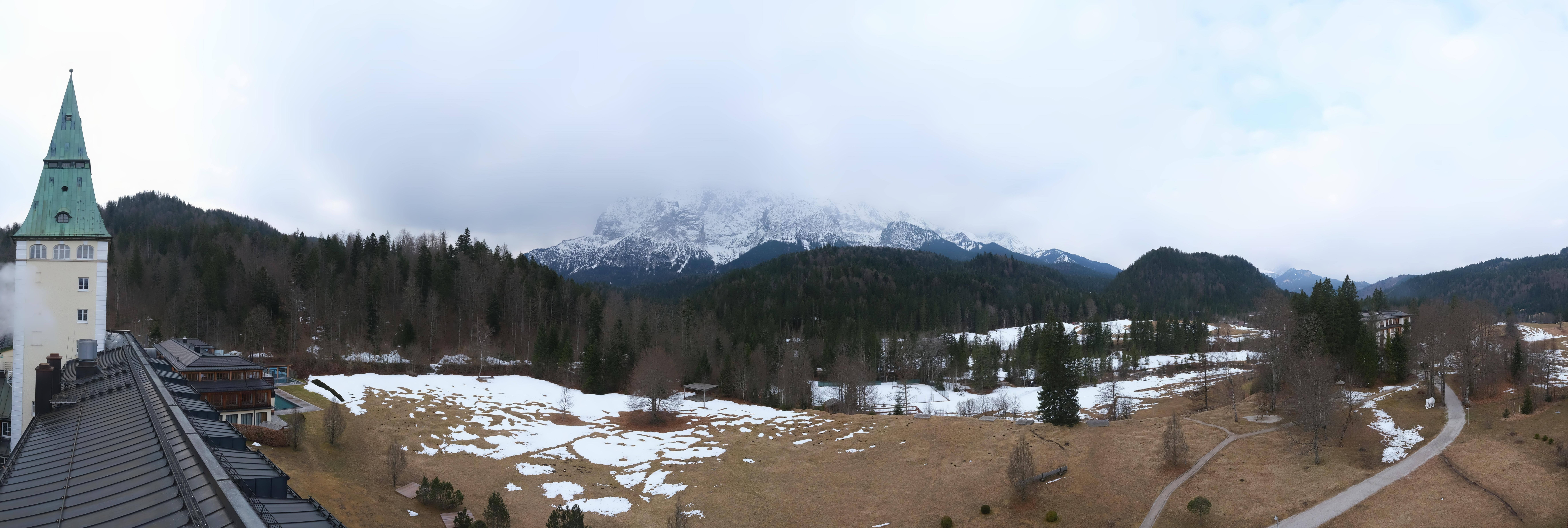 Archiv Foto Webcam Garmisch-Partenkirchen: Schloss Elmau