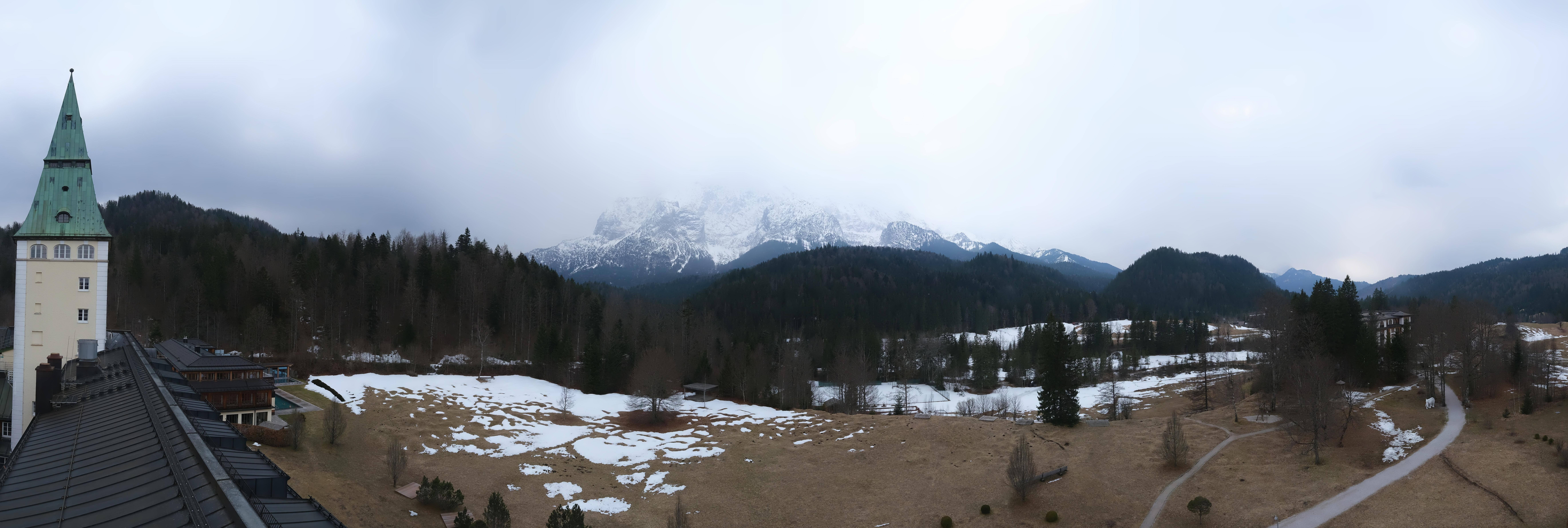 Archiv Foto Webcam Garmisch-Partenkirchen: Schloss Elmau