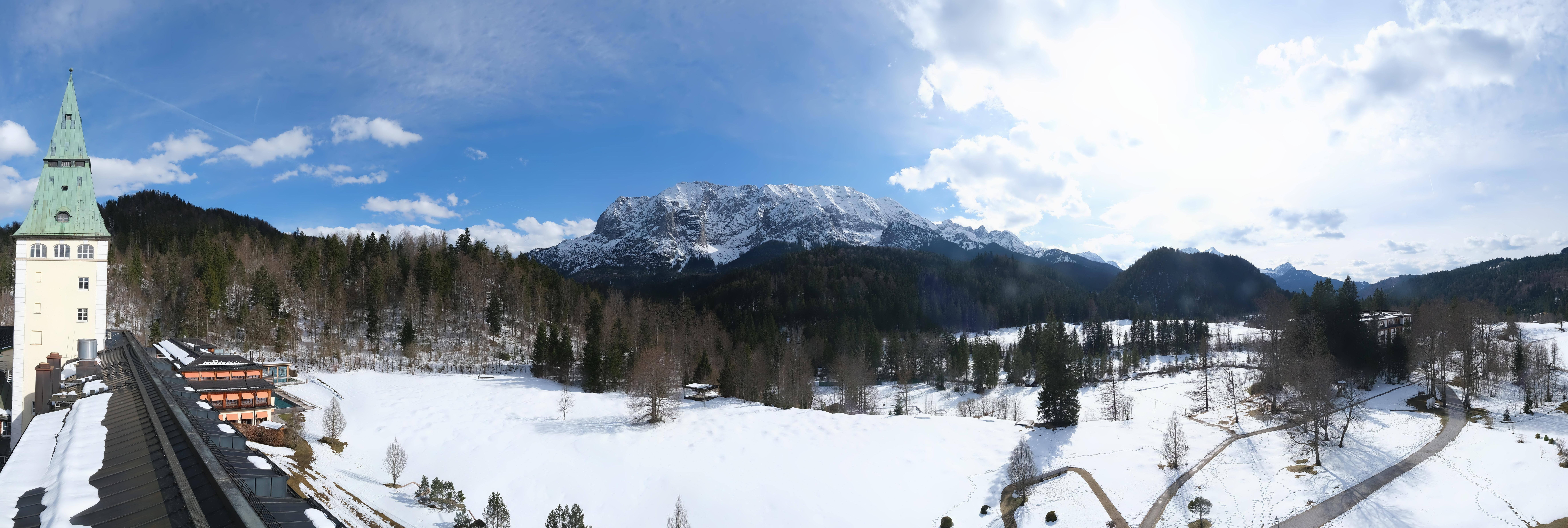 Archiv Foto Webcam Garmisch-Partenkirchen: Schloss Elmau