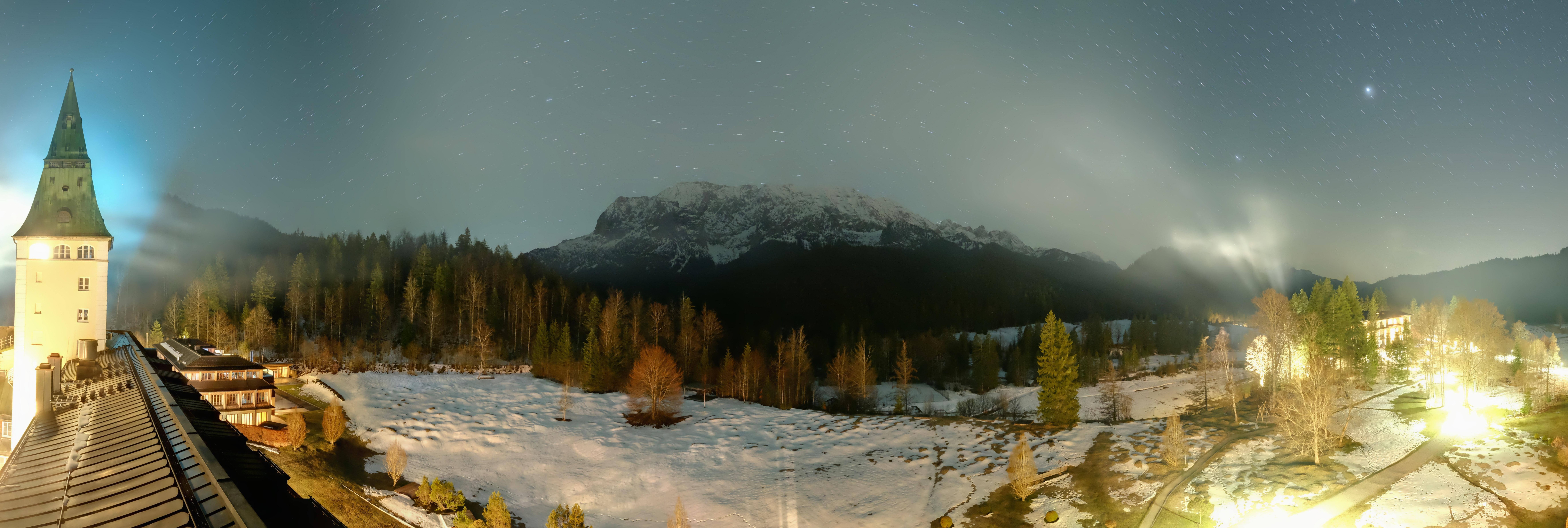Archiv Foto Webcam Garmisch-Partenkirchen: Schloss Elmau