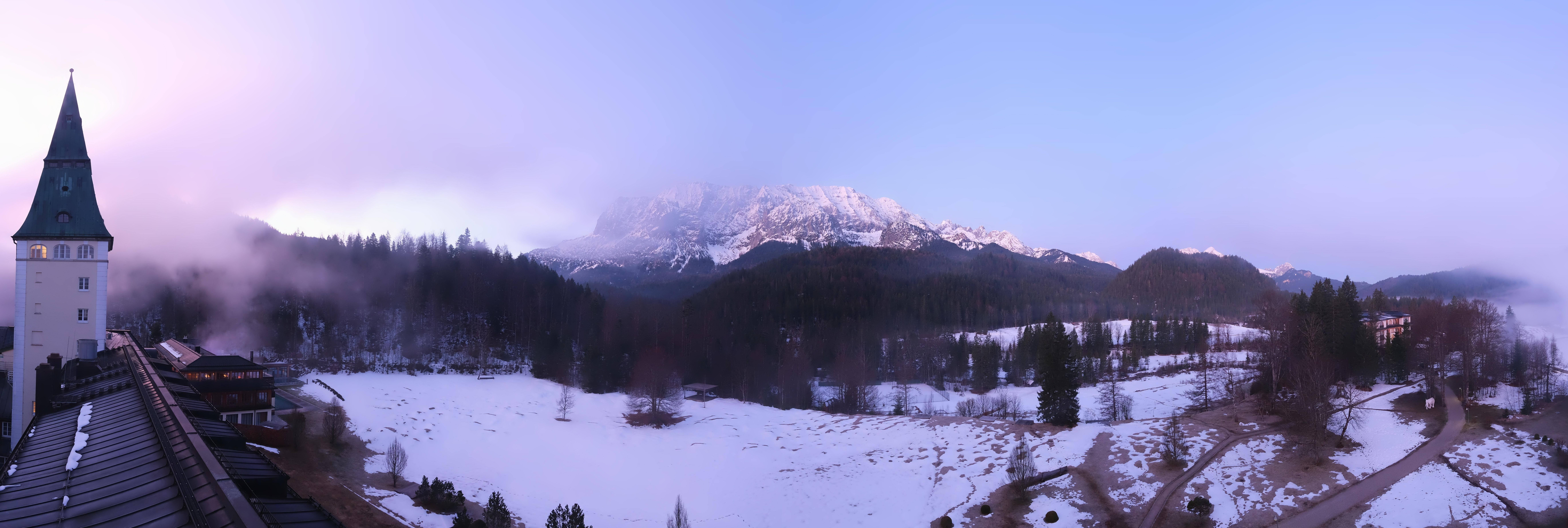 Archiv Foto Webcam Garmisch-Partenkirchen: Schloss Elmau