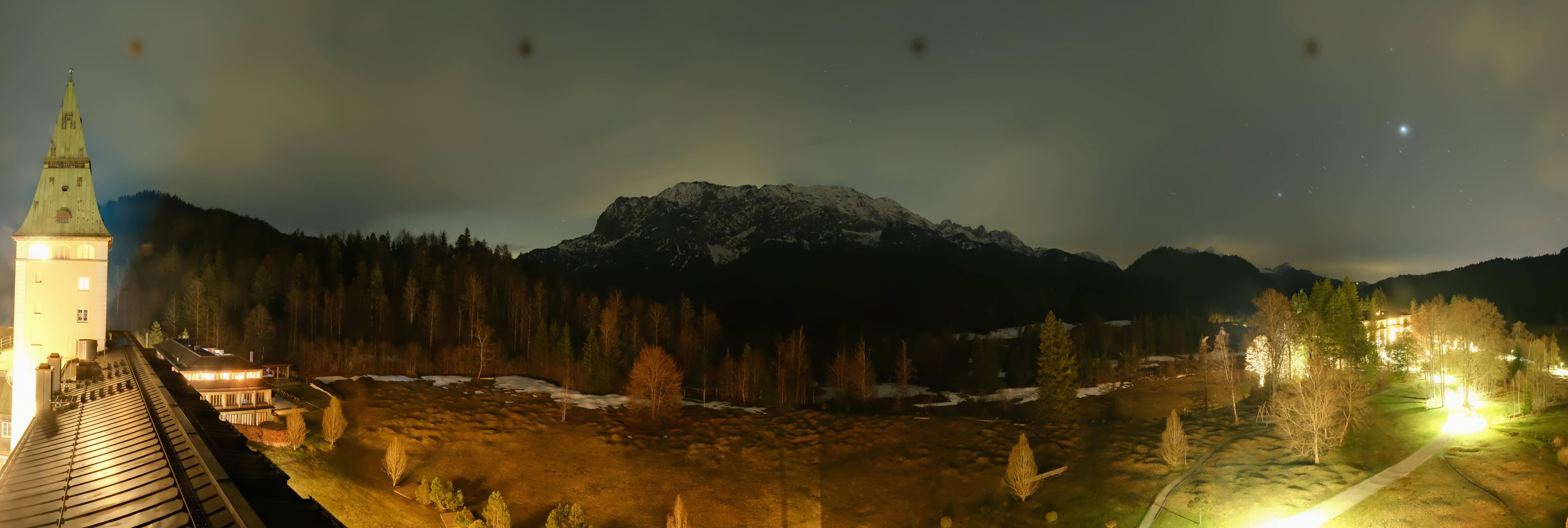 Archiv Foto Webcam Garmisch-Partenkirchen: Schloss Elmau