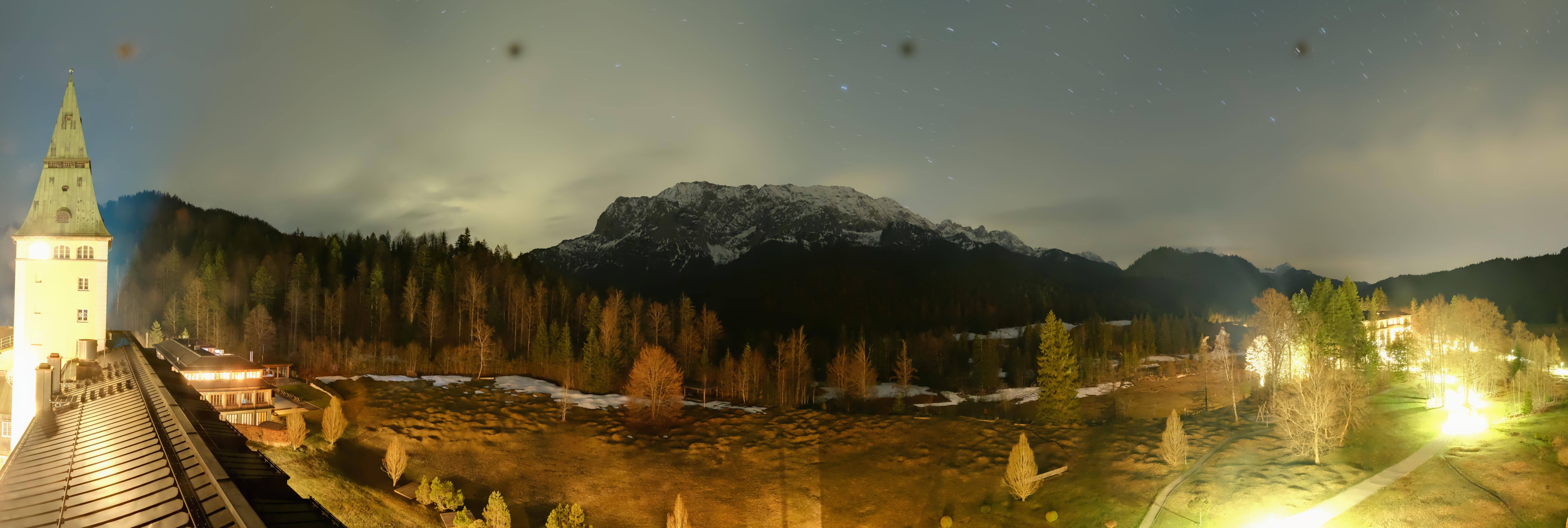 Archiv Foto Webcam Garmisch-Partenkirchen: Schloss Elmau