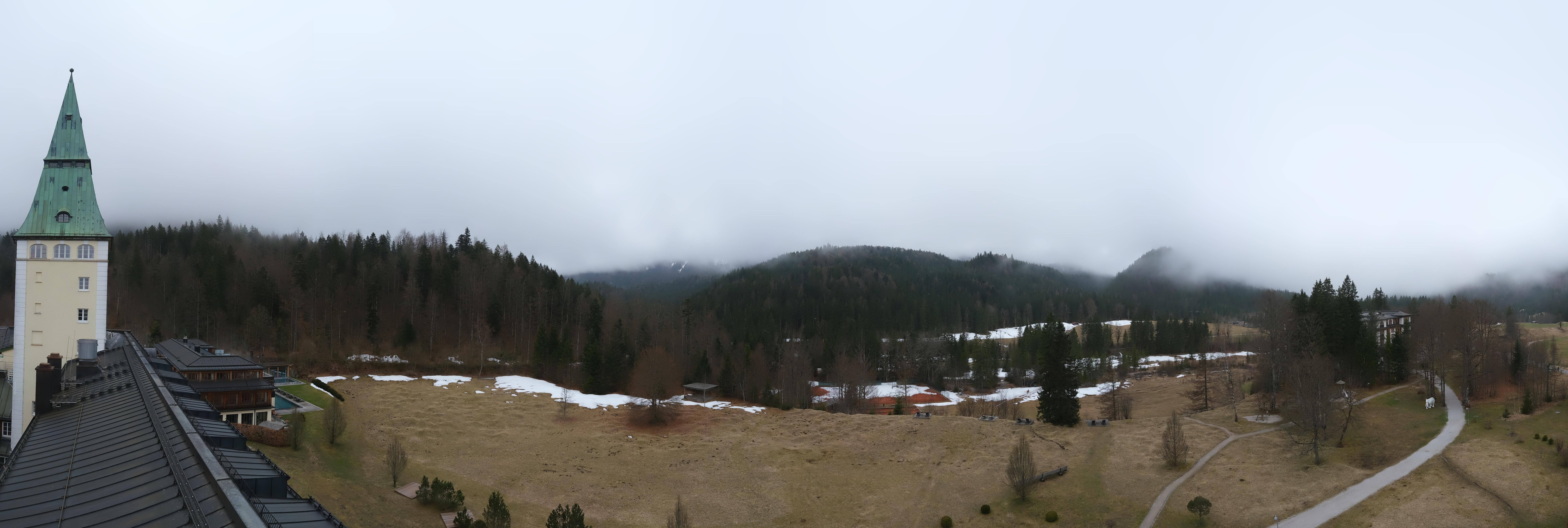 Archiv Foto Webcam Garmisch-Partenkirchen: Schloss Elmau