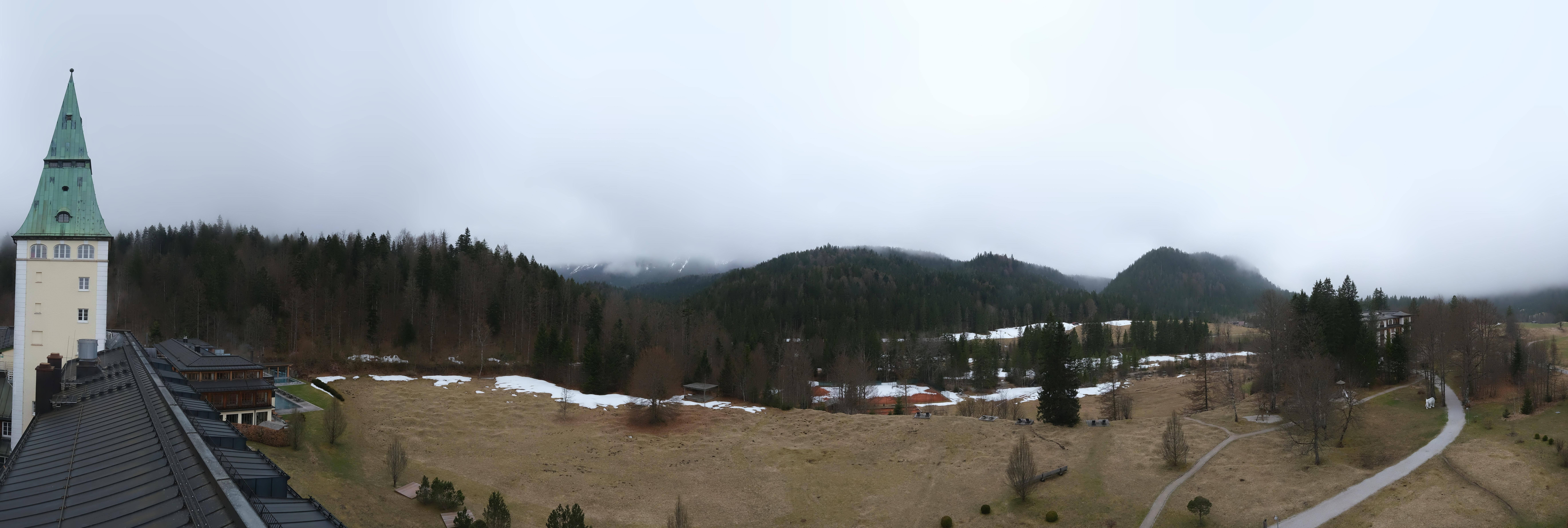 Archiv Foto Webcam Garmisch-Partenkirchen: Schloss Elmau