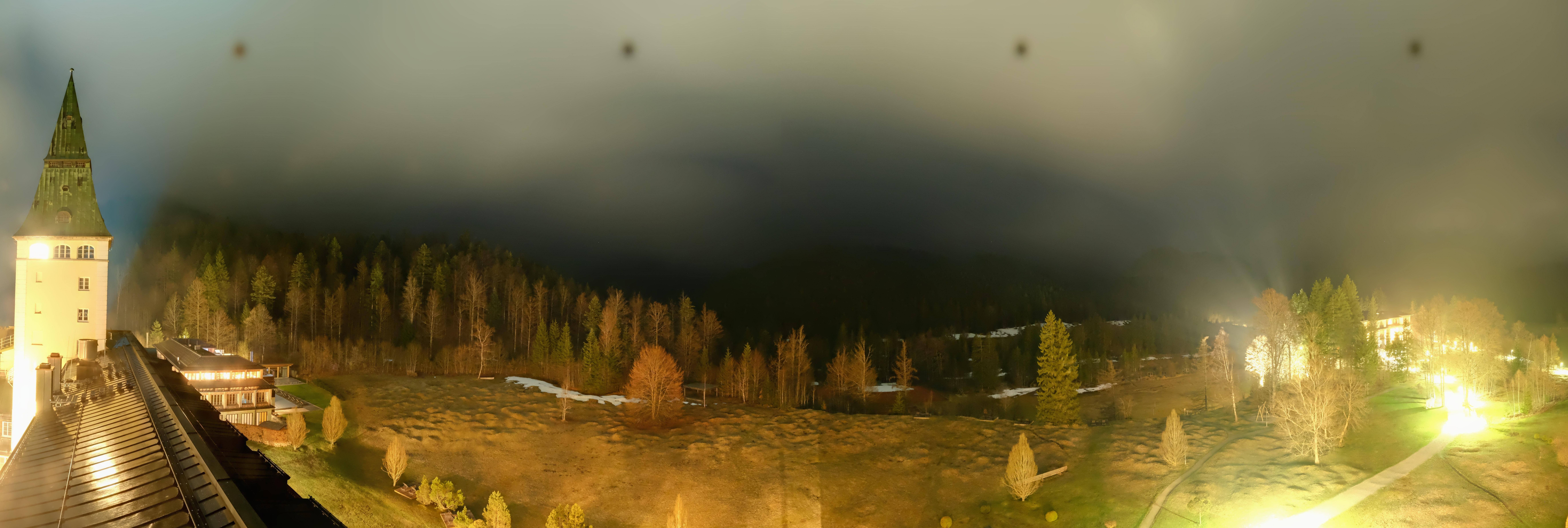 Archiv Foto Webcam Garmisch-Partenkirchen: Schloss Elmau