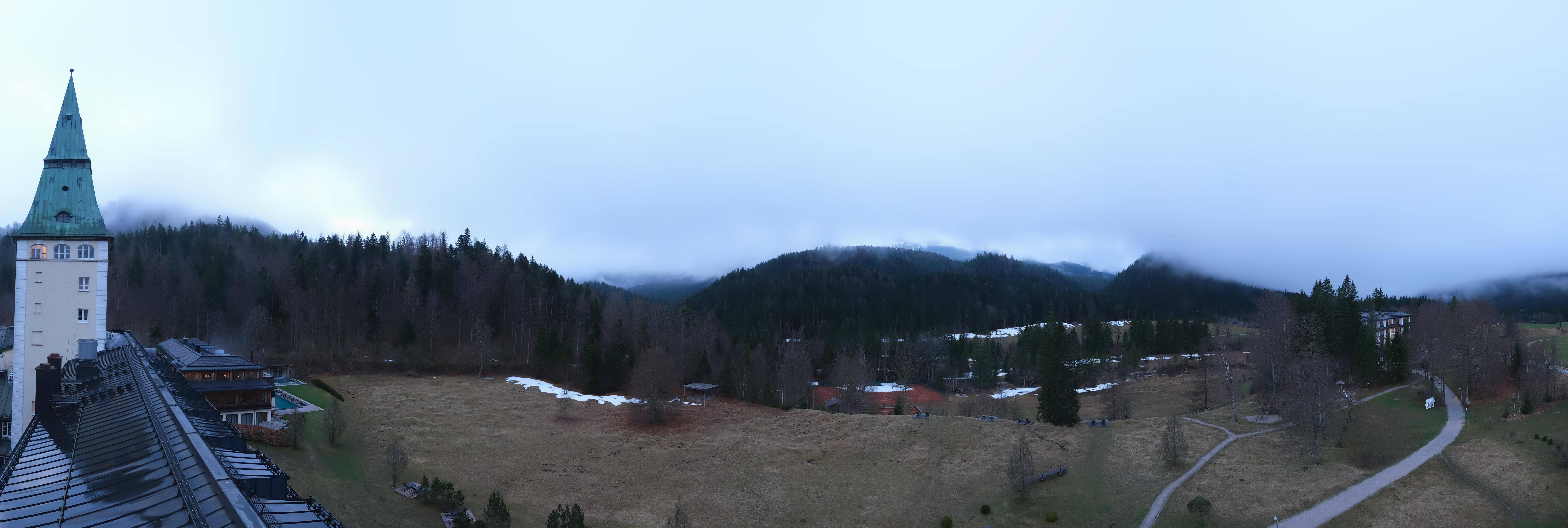 Archiv Foto Webcam Garmisch-Partenkirchen: Schloss Elmau